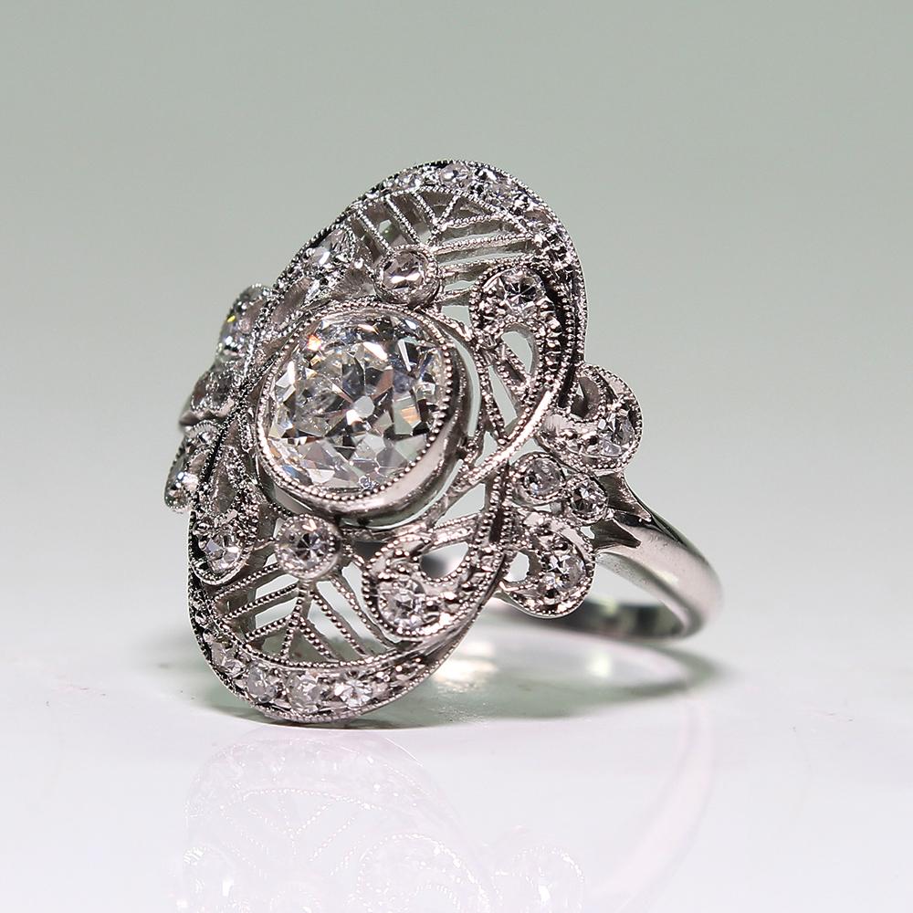 Women's or Men's Antique Edwardian Platinum 1.57 Carat Diamond Ring
