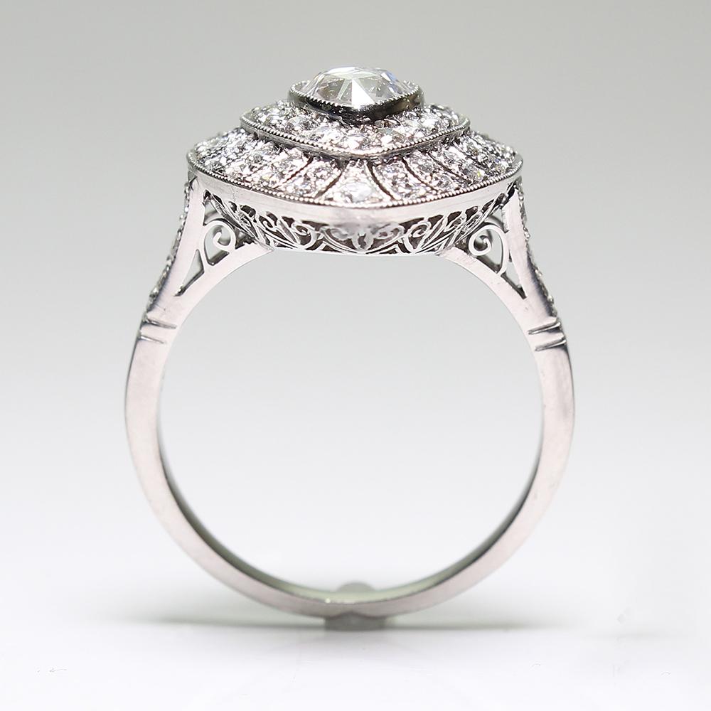 Women's or Men's Estate Platinum 1.62 Carat Diamond Ring