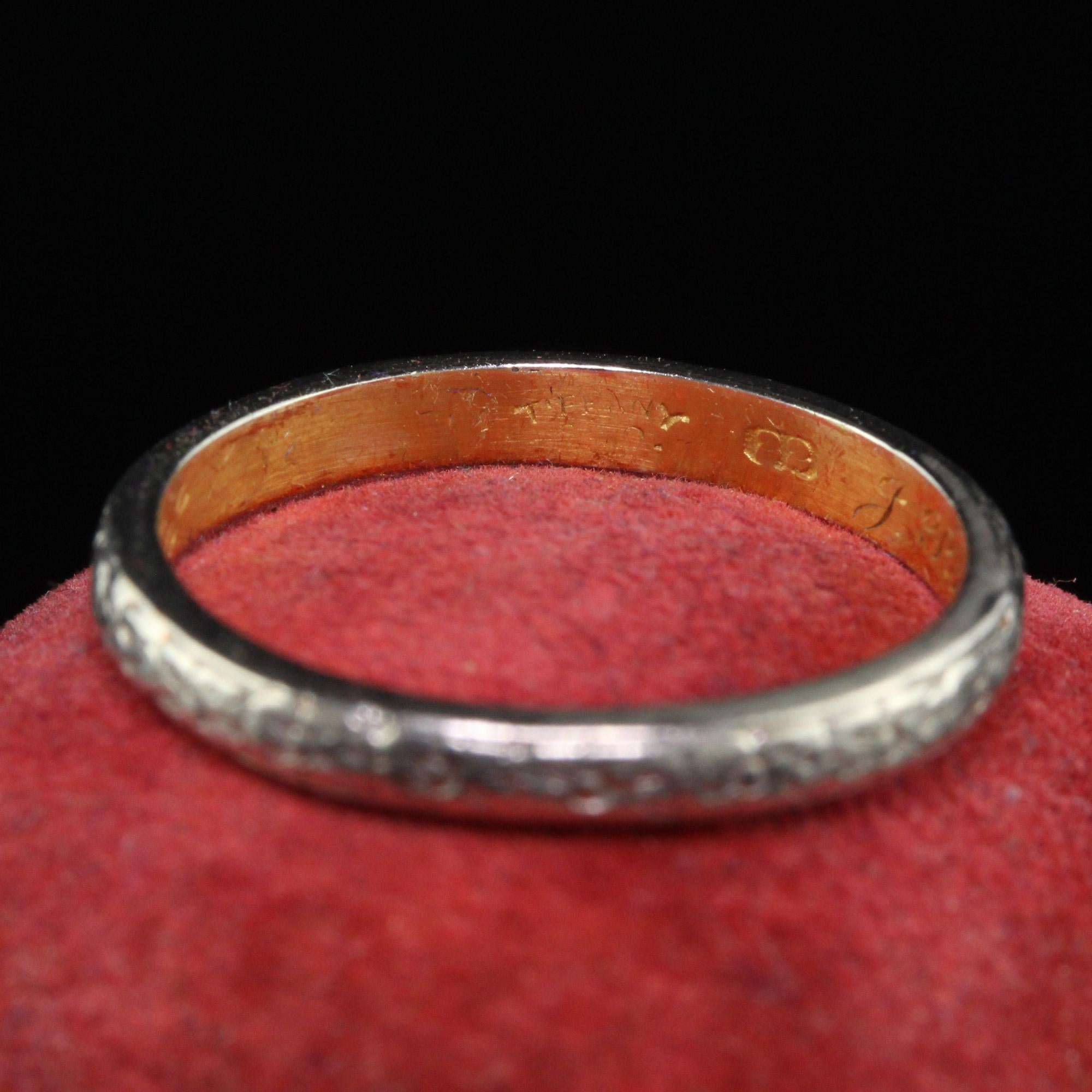 Antique Edwardian Platinum 18k Gold Tiffany and Co Engraved Wedding Band In Good Condition For Sale In Great Neck, NY