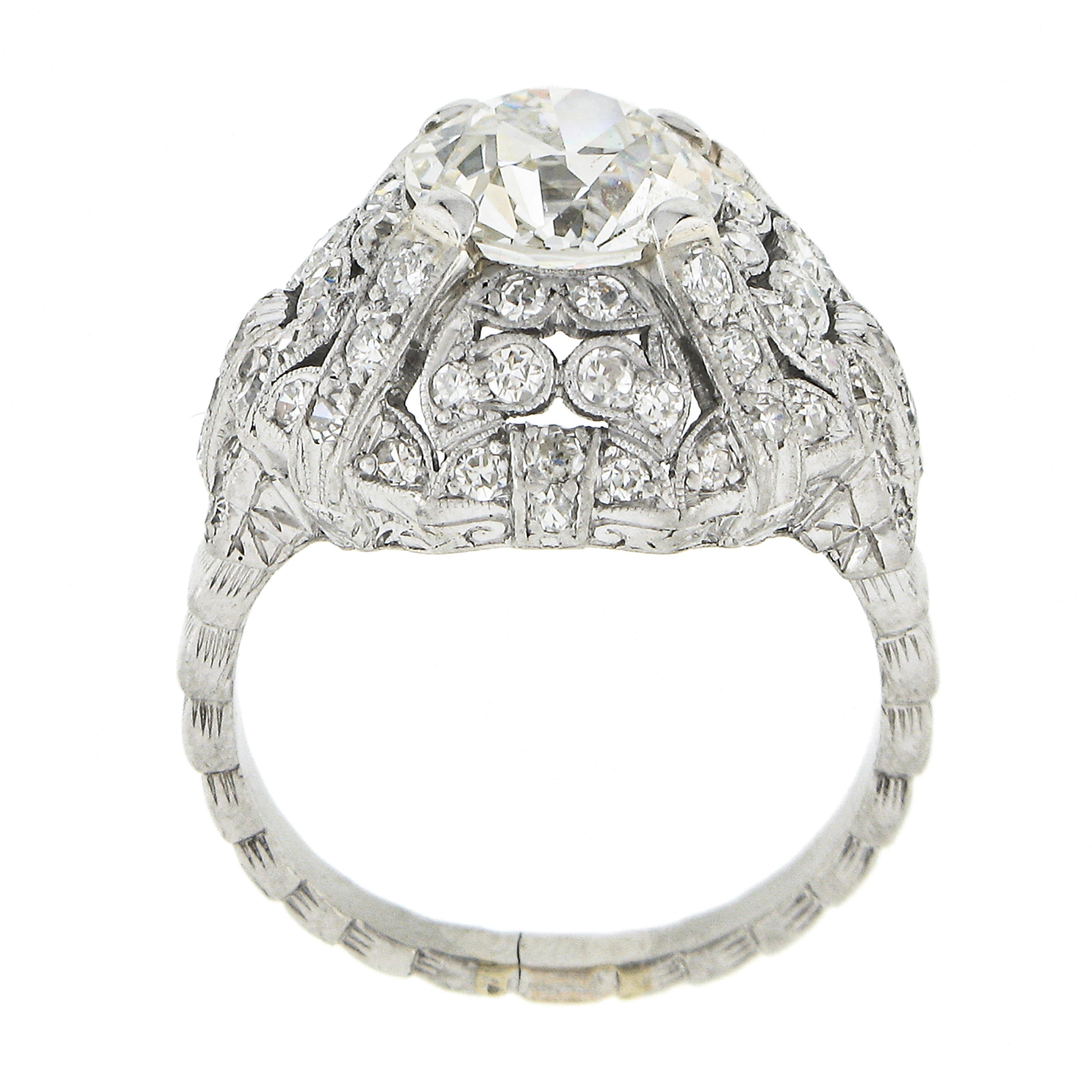 Antiker Edwardianischer Platin 3.21ctw GIA Europäischer Diamant Mosaik Gewölbter Dinner Ring im Angebot 3