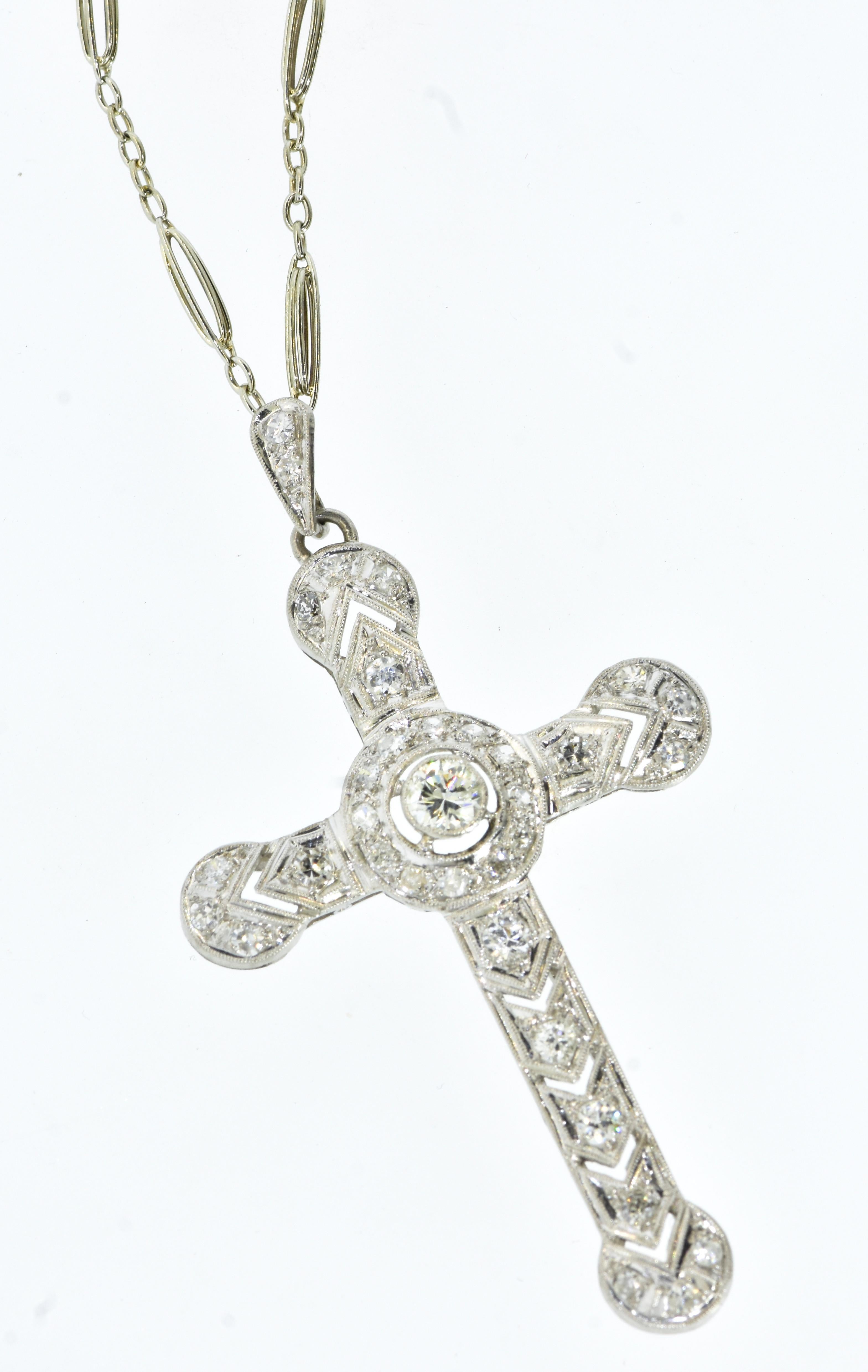 Antique Edwardian Platinum and Diamond Cross, circa 1910 In Excellent Condition In Aspen, CO