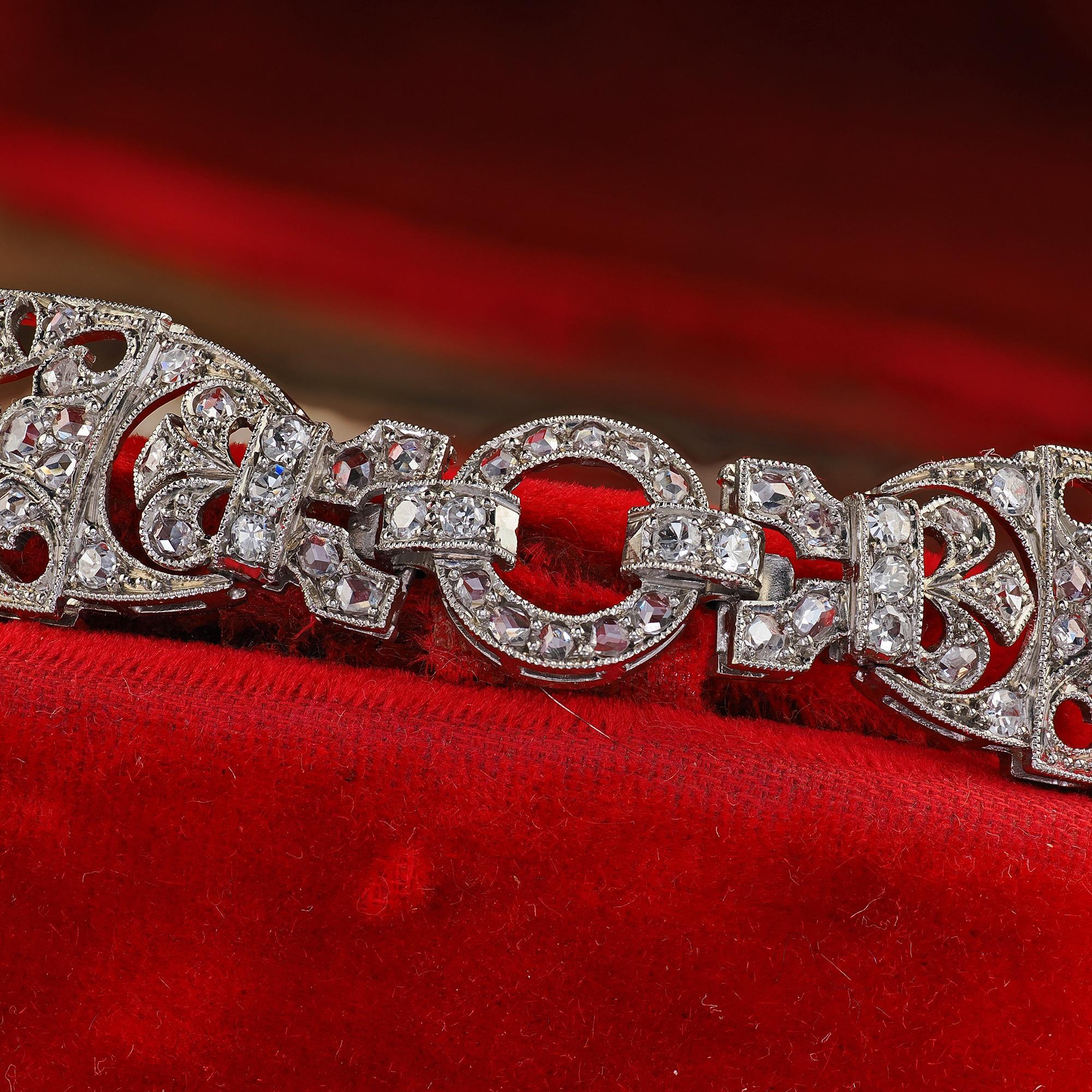 Taille vieille Europe Bracelet édouardien ancien à maillons filigranes en platine avec diamants taille ancienne en vente