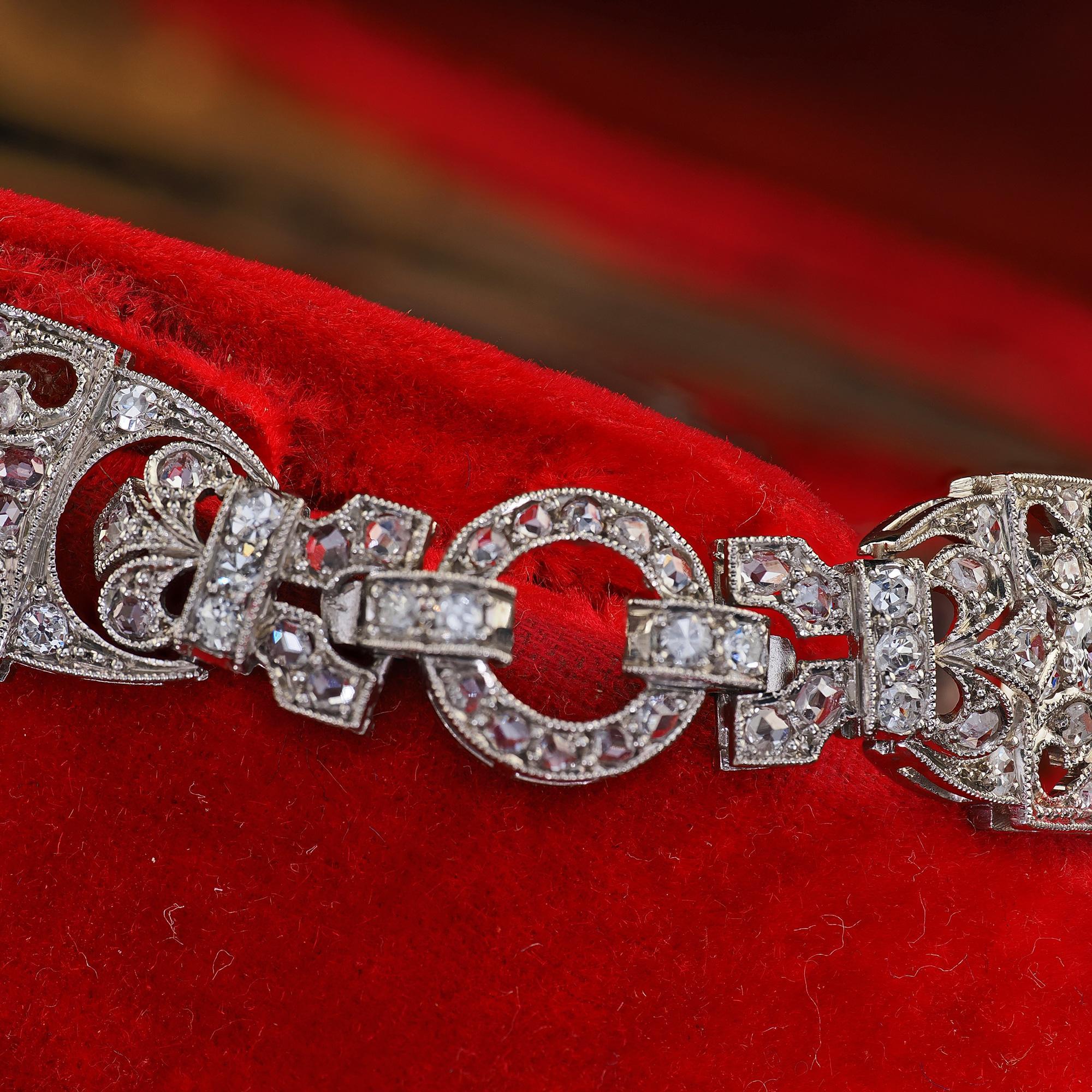 Bracelet édouardien ancien à maillons filigranes en platine avec diamants taille ancienne Bon état - En vente à Great Neck, NY