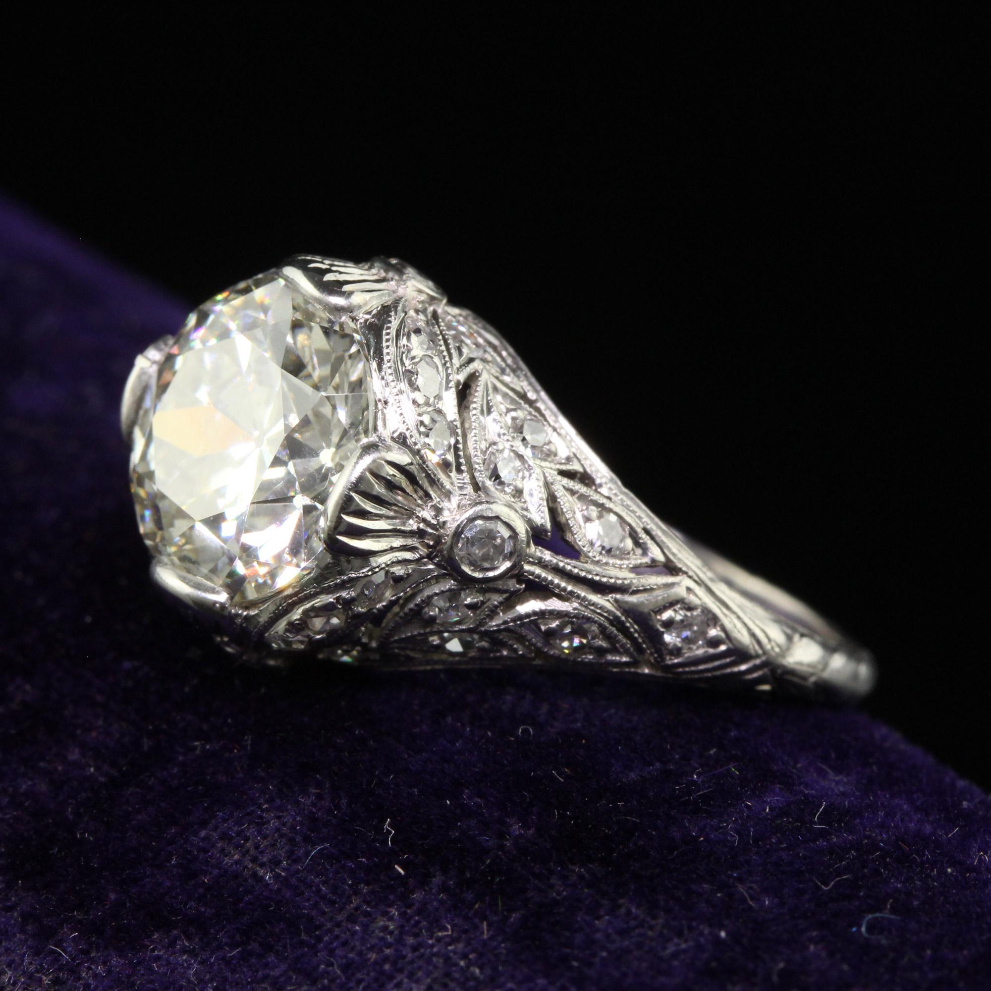 Antique Edwardian Platinum Old Cut Diamond Floral Engagement Ring - GIA In Good Condition For Sale In Great Neck, NY