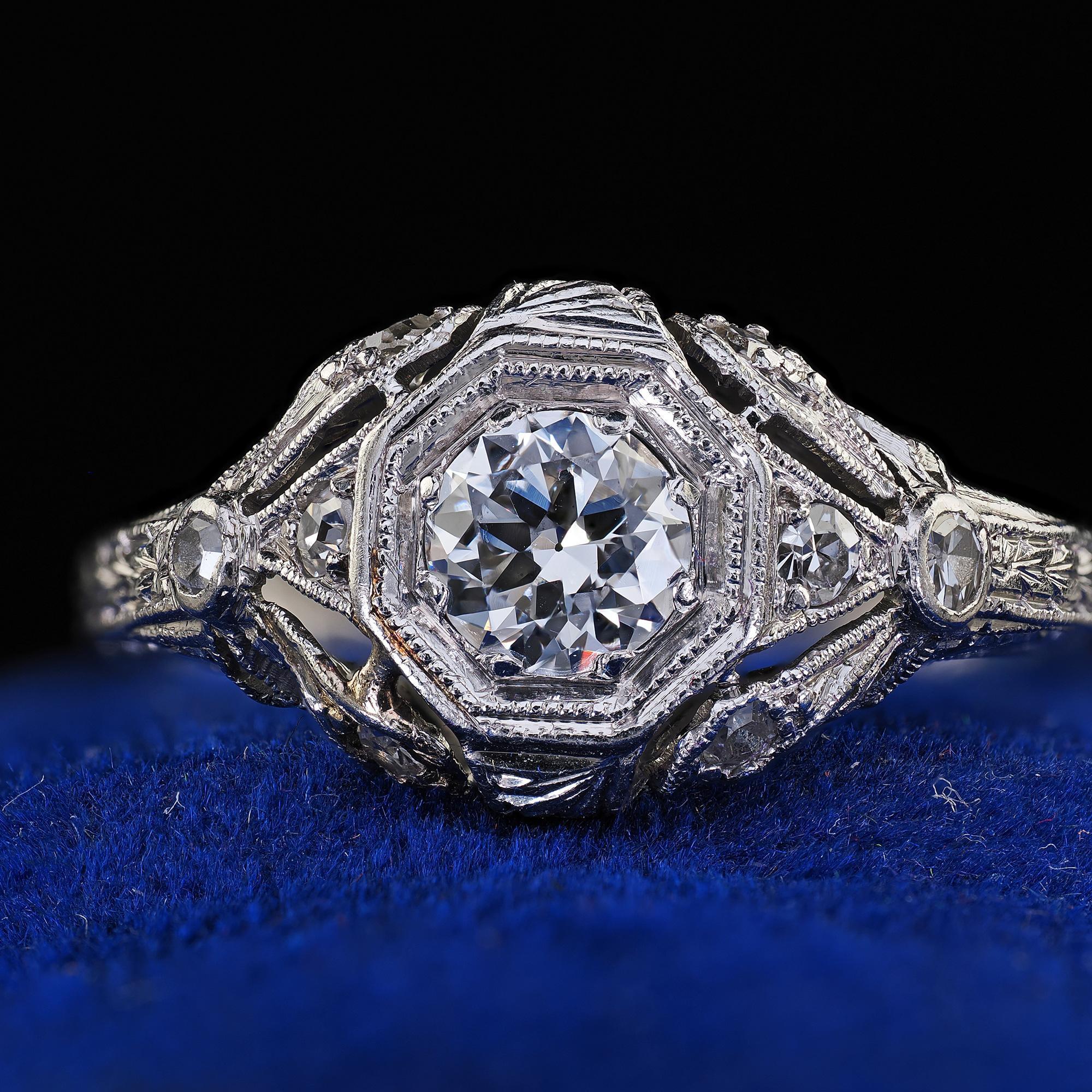 Antique Edwardian Platinum Old European Cut Diamond Filigree Engagement Ring For Sale 2