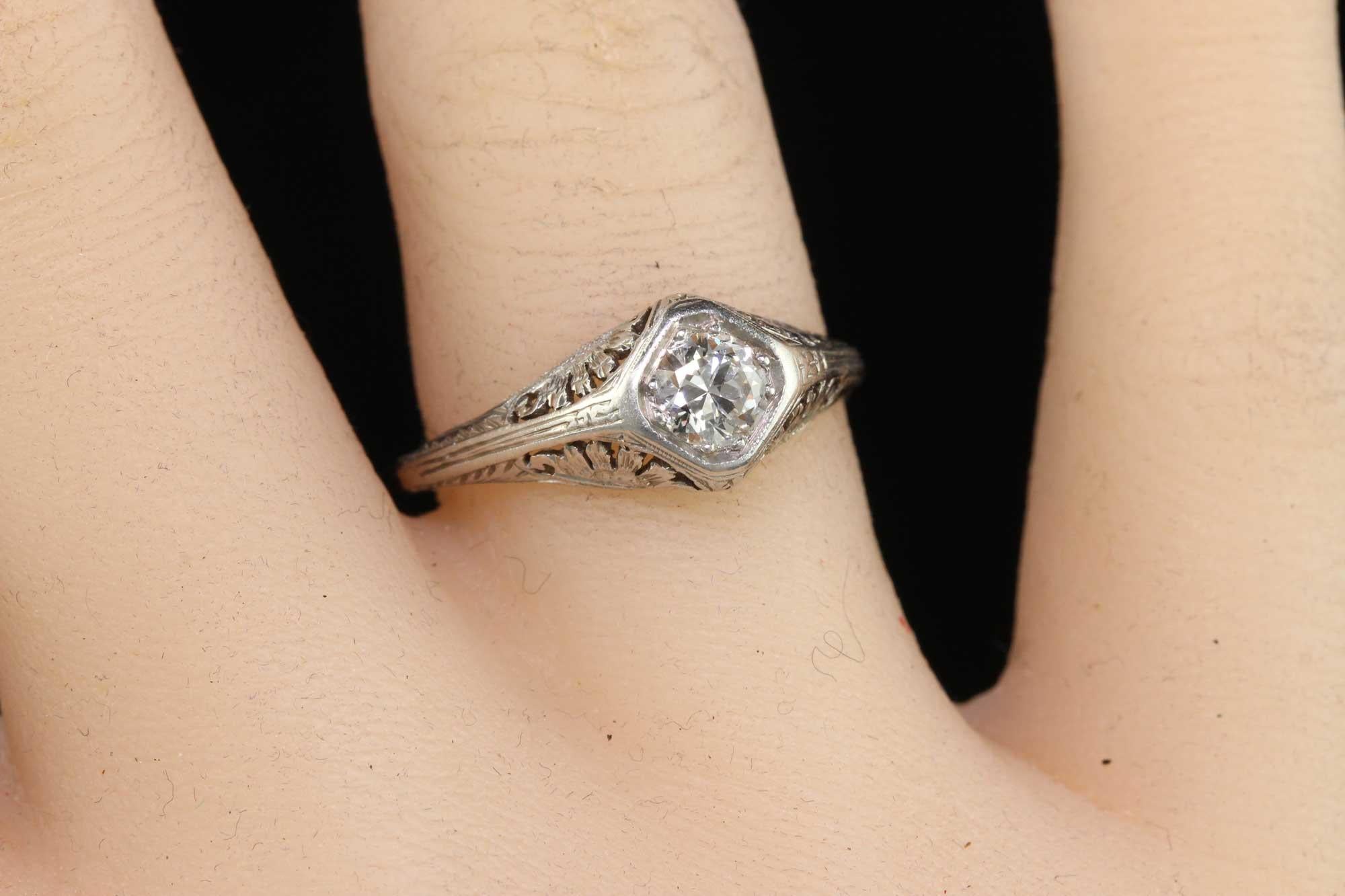 Antique Edwardian Platinum Old European Diamond Filigree Engagement Ring For Sale 1