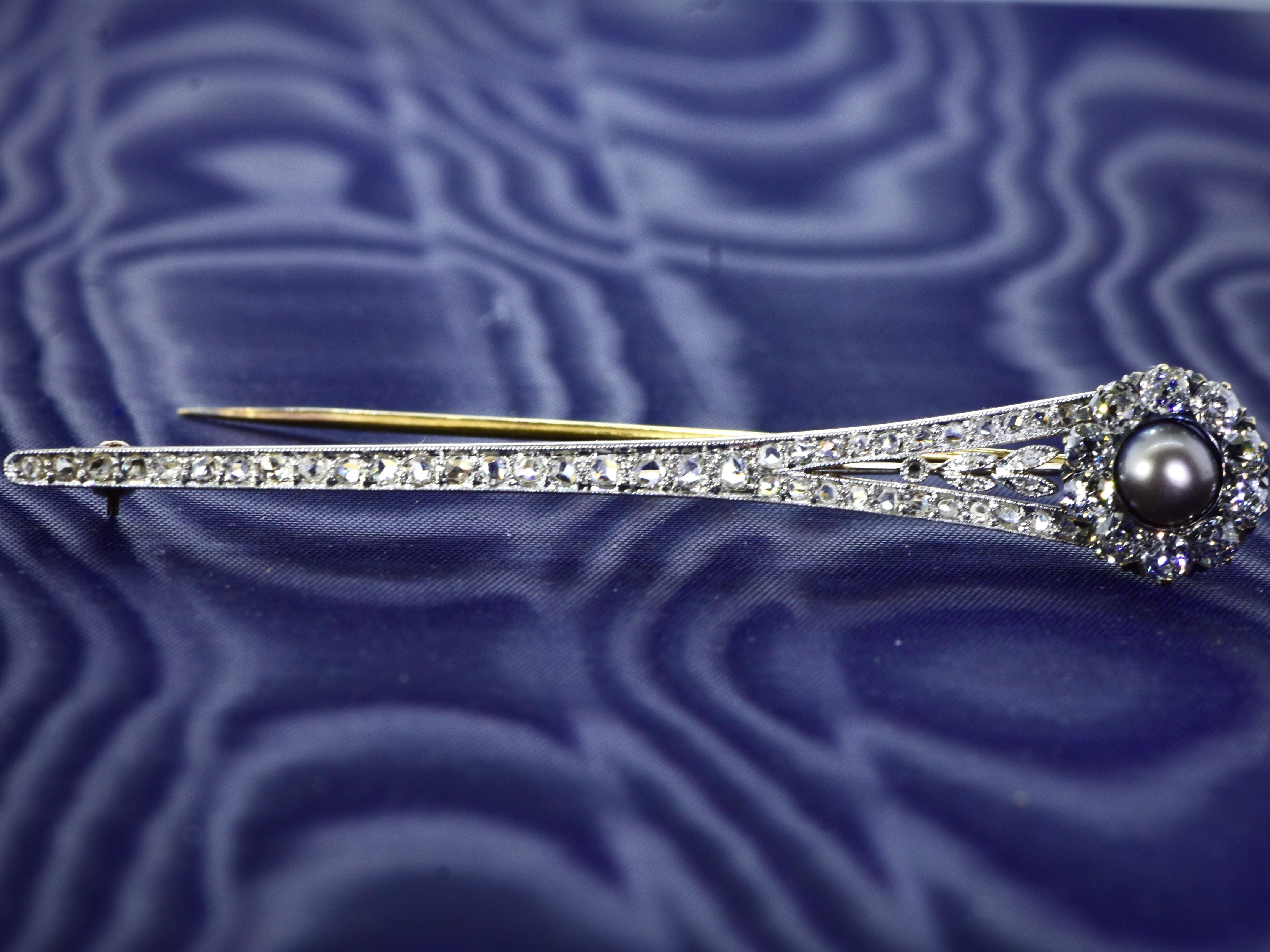 Antique Edwardian Platinum Pin of Diamonds & Natural Pearl, c. 1907 For Sale 1