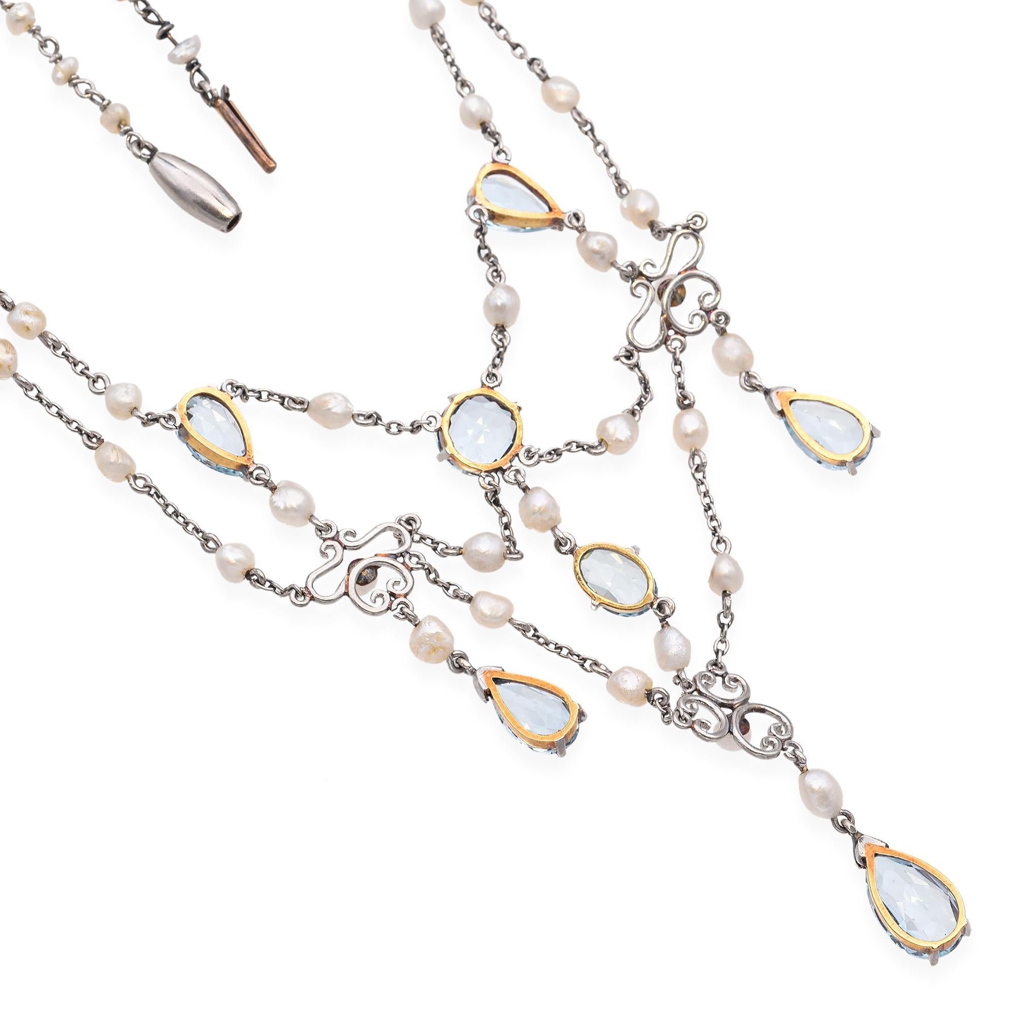 Collana a festone in platino e acquamarina di età edoardiana In condizioni buone in vendita a New York, NY