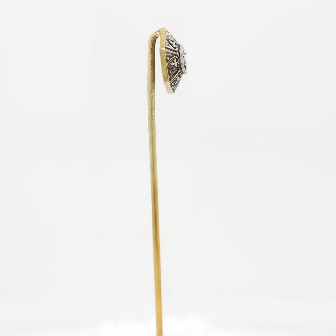 Antique Edwardian Platinum Topped 14K Gold & Diamond Stickpin For Sale 3