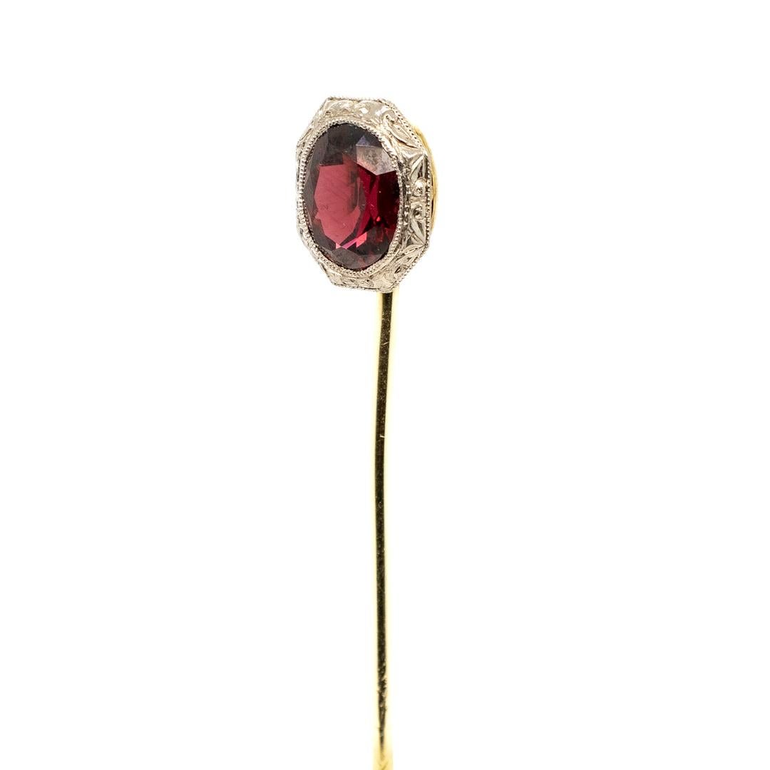 Antique Edwardian Platinum Topped 14K Gold & Garnet Gemstone Stickpin In Good Condition For Sale In Philadelphia, PA