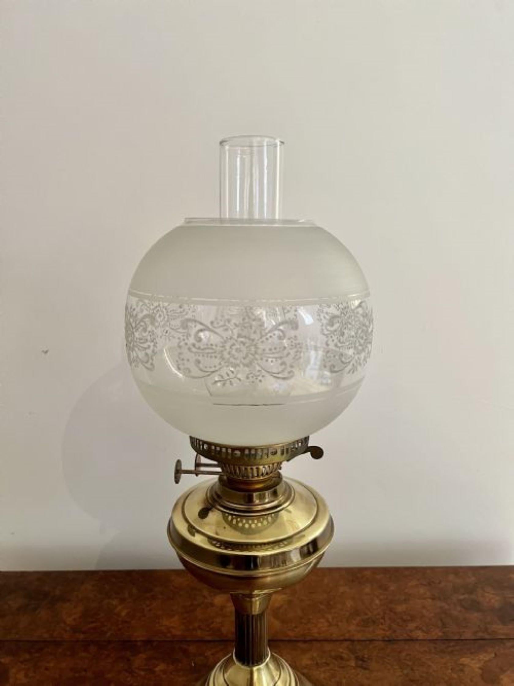 Brass Antique Edwardian quality brass and glass oil lamp For Sale