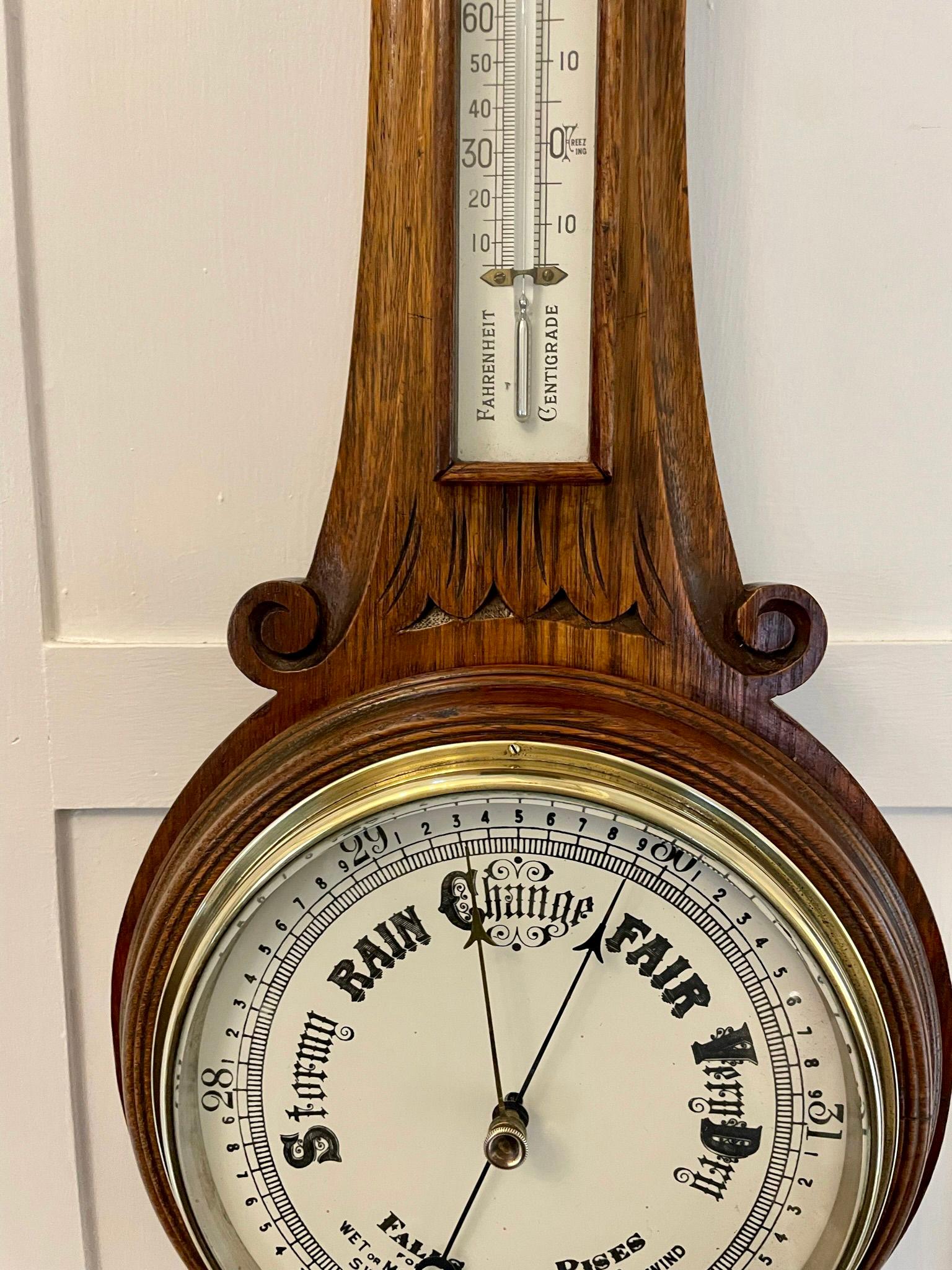 Antique Edwardian Quality Carved Oak Banjo Barometer In Good Condition For Sale In Suffolk, GB