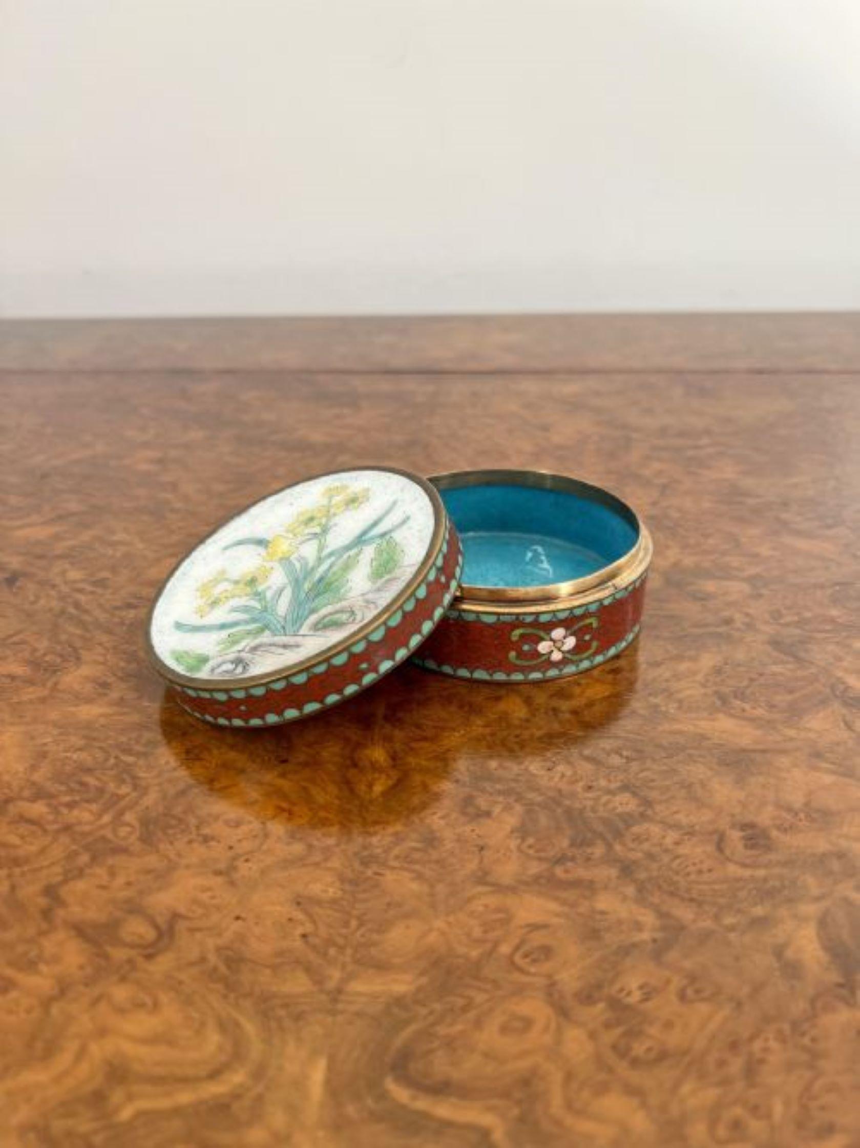 20th Century Antique Edwardian quality Chinese cloisonné circular trinket box  For Sale