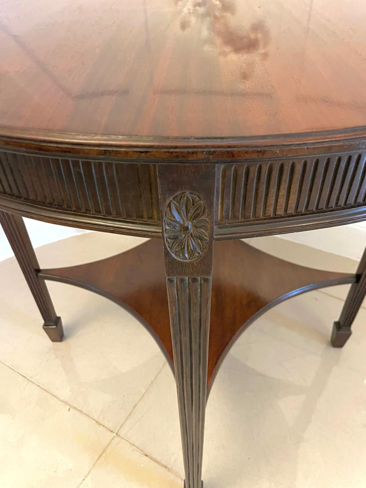 Antique Edwardian Quality Figured Mahogany Circular Centre Table For Sale 4