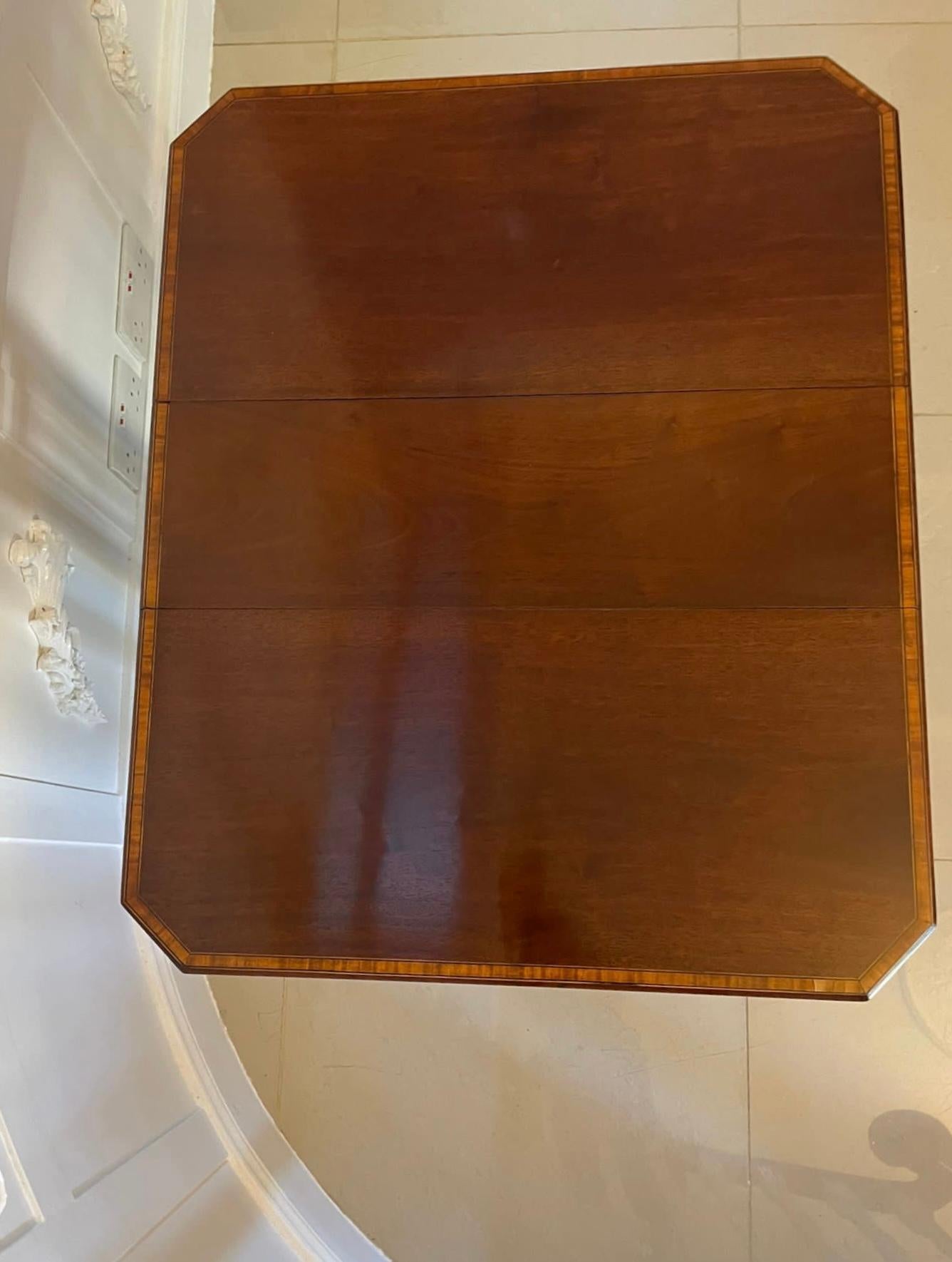 Antique Edwardian Quality Inlaid Mahogany Sutherland Table For Sale 4