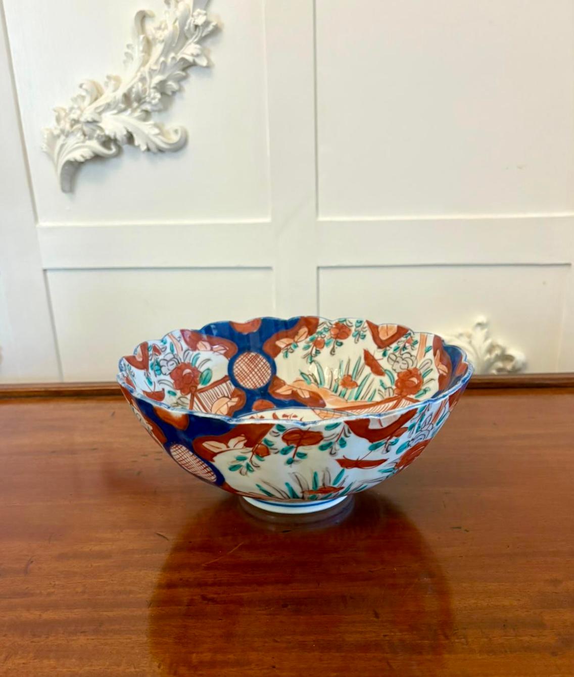 Bol japonais Imari ancien de qualité édouardienne en vente 1