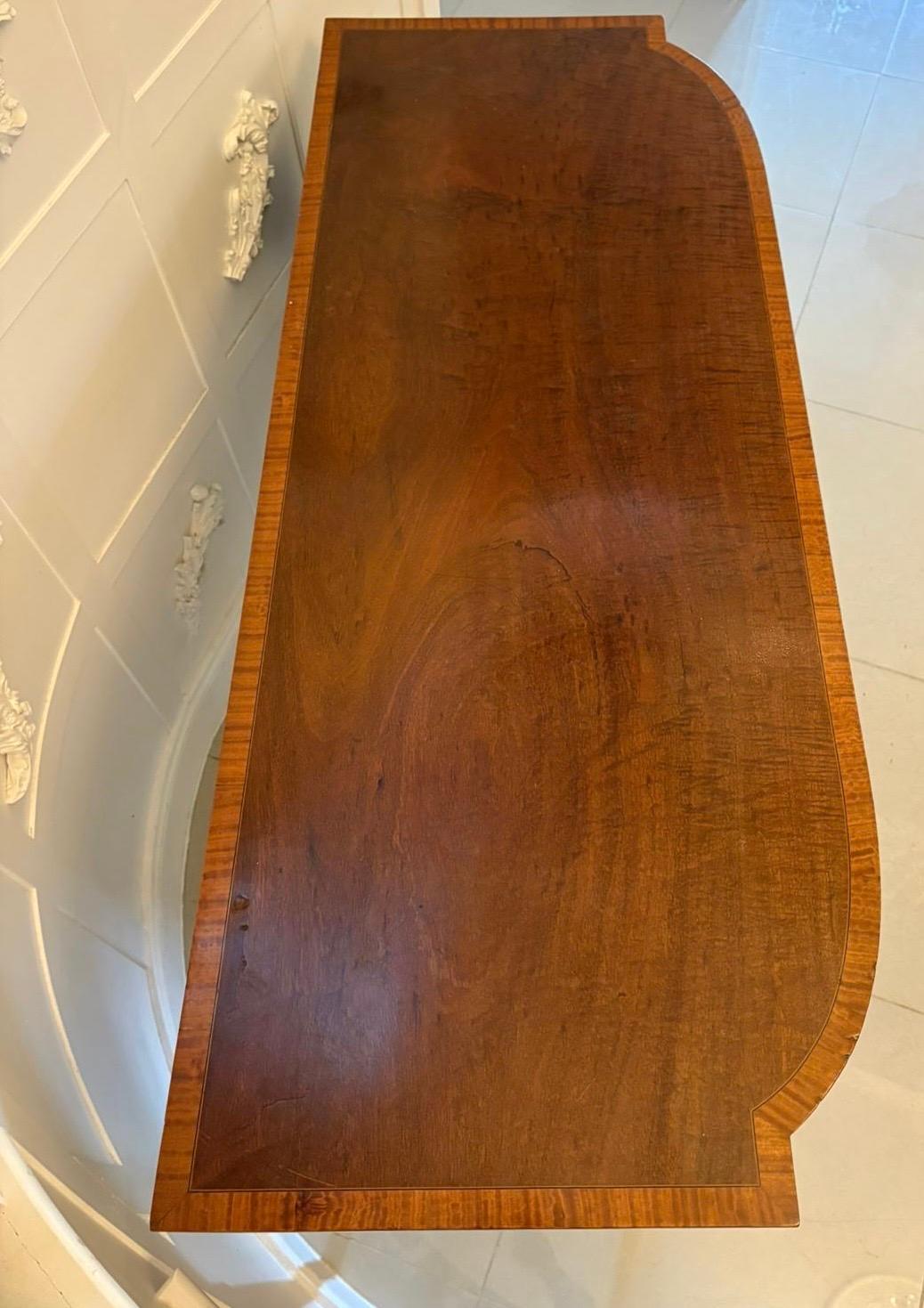 Antique Edwardian Quality Mahogany and Satinwood Crossbanded Sideboard For Sale 7