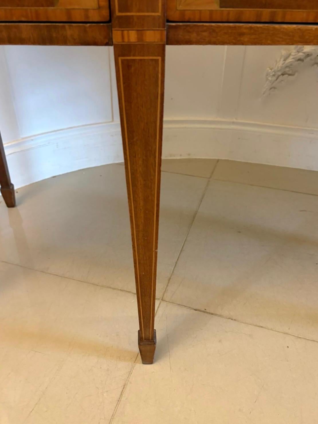 Antique Edwardian Quality Mahogany and Satinwood Crossbanded Sideboard For Sale 10