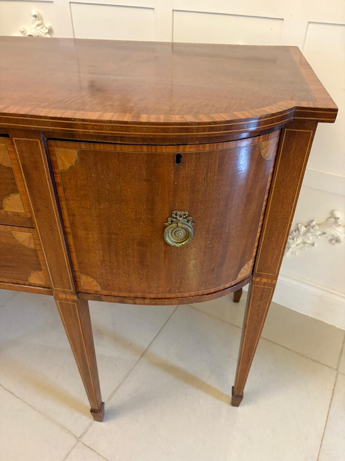 20th Century Antique Edwardian Quality Mahogany and Satinwood Crossbanded Sideboard For Sale