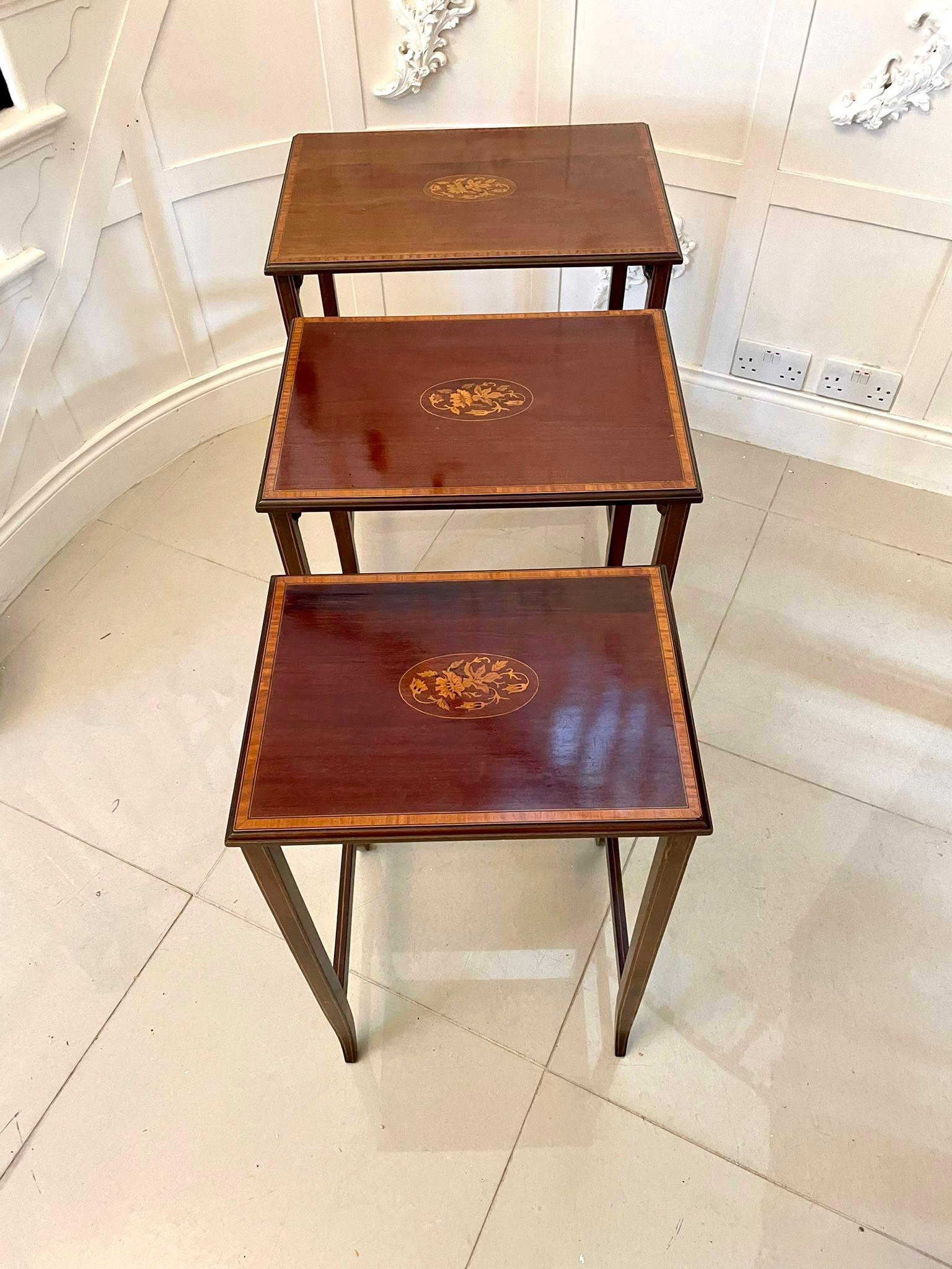 Antique Edwardian Quality Mahogany Inlaid Nest of Three Tables In Good Condition In Suffolk, GB