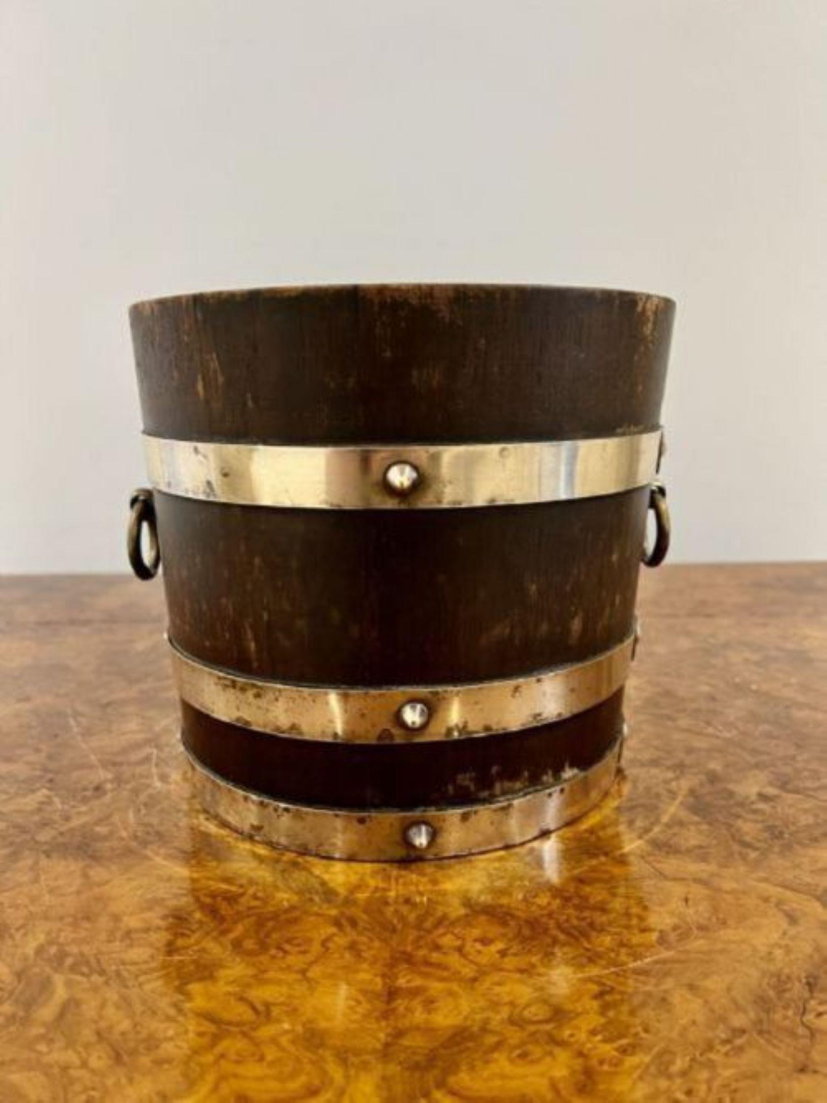 Antique Edwardian quality oak brass bounded jardiniere In Good Condition For Sale In Ipswich, GB