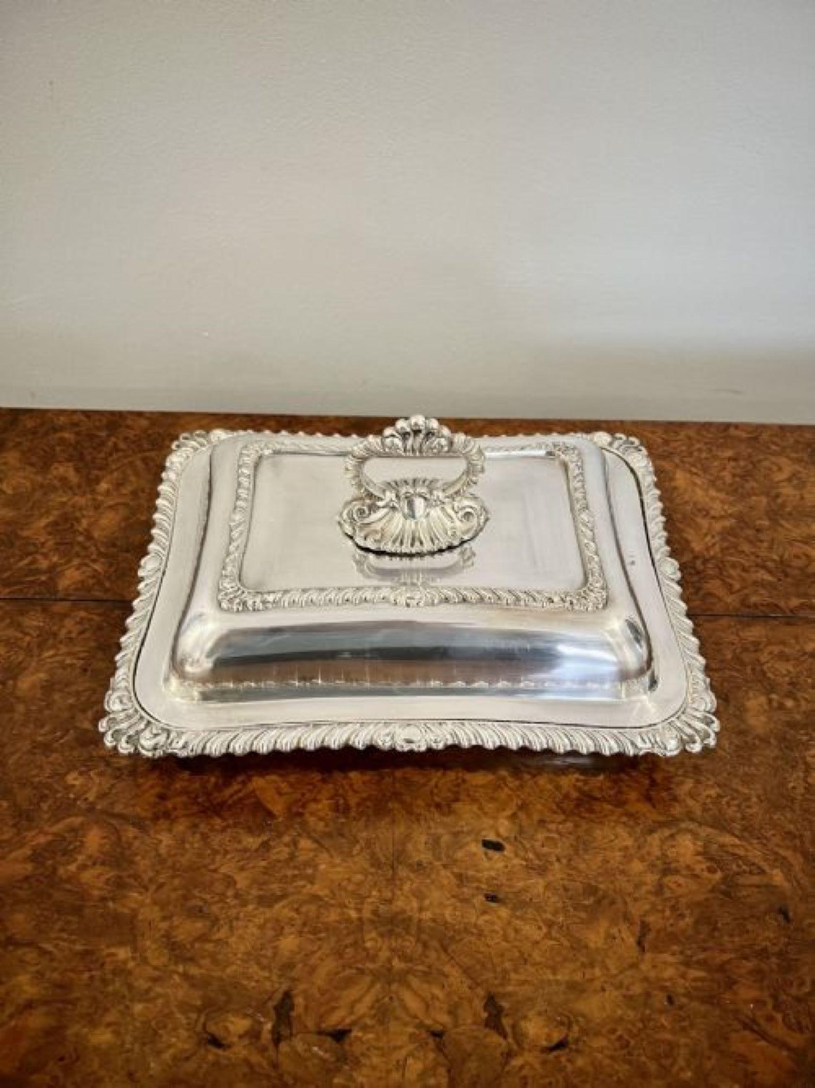 20th Century Antique Edwardian quality ornate silver plated rectangular entrée dish For Sale