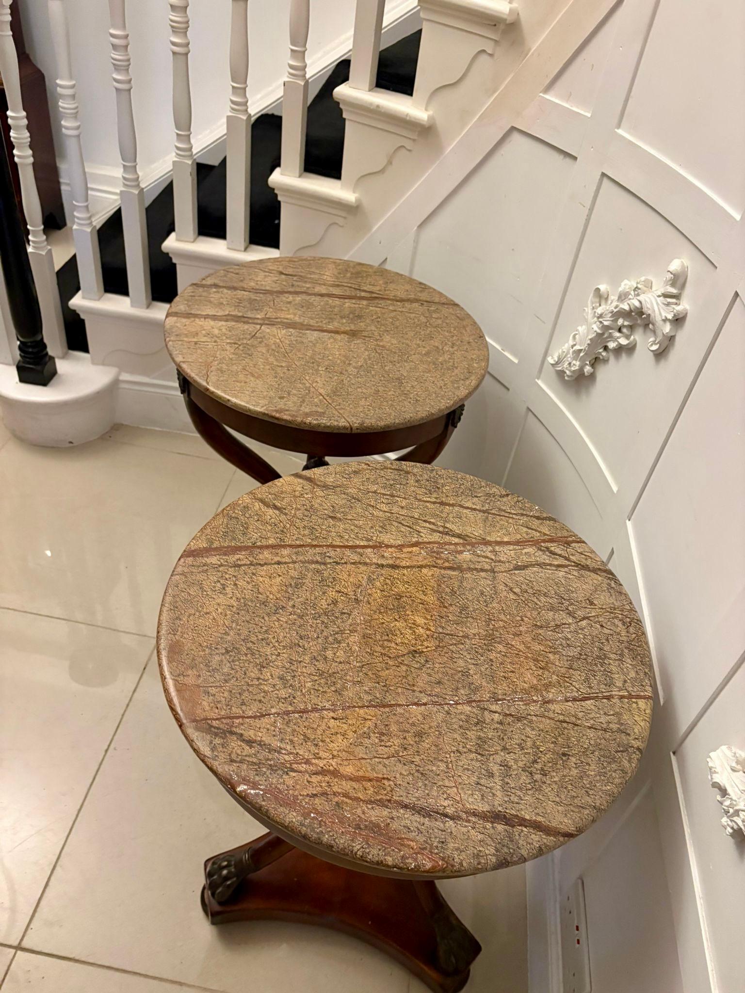 Antique Edwardian Quality Pair of French Marble-Top Gueridon Side / Lamp Tables en vente 2