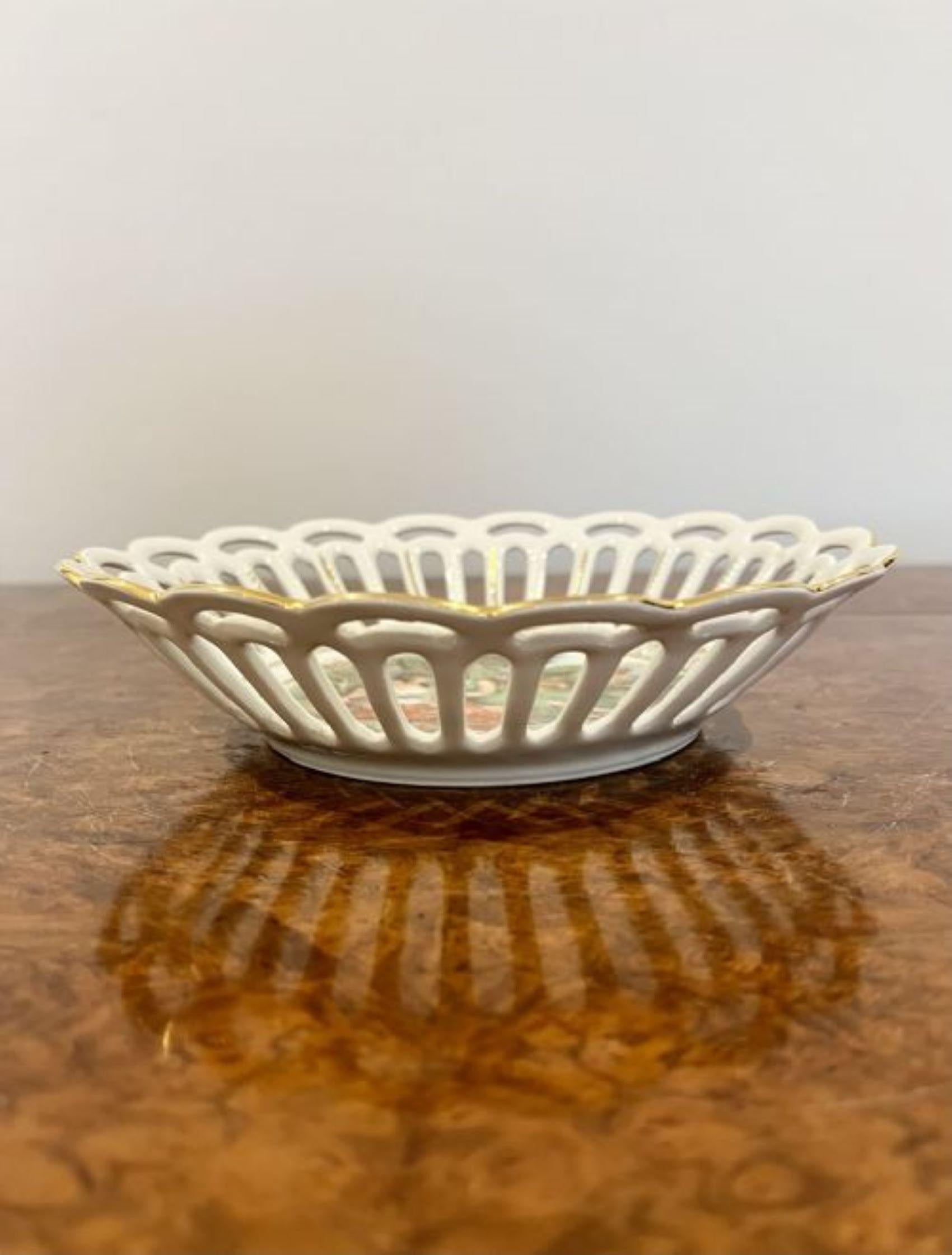Antique Edwardian quality porcelain ribbon dish In Good Condition For Sale In Ipswich, GB
