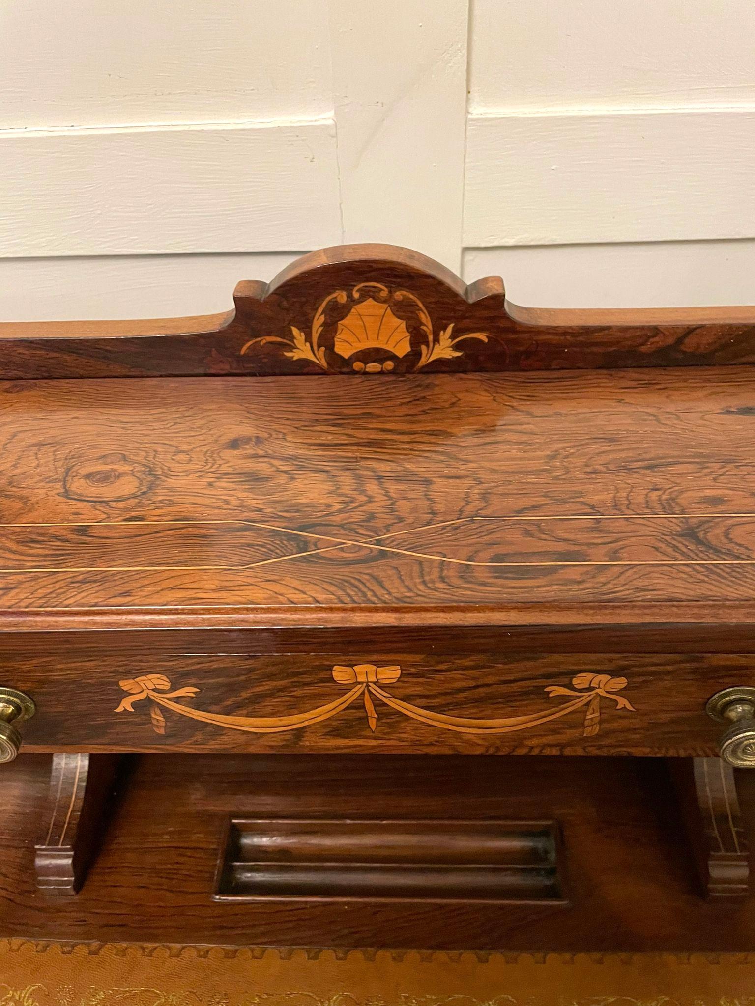 Antiker Schreibtisch aus Palisanderholz mit Intarsien in edwardianischer Qualität im Angebot 4