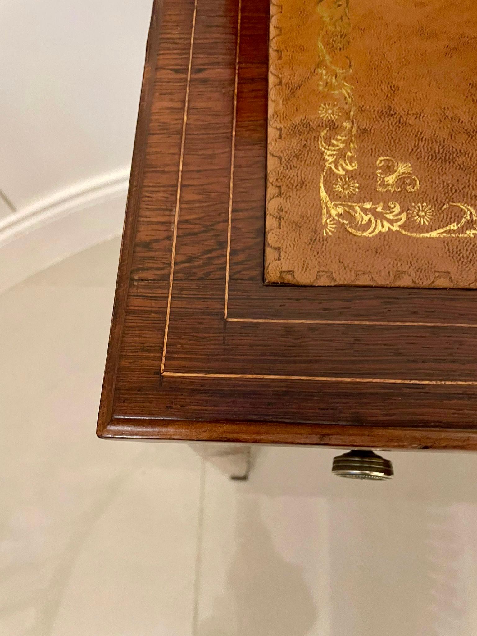 Antiker Schreibtisch aus Palisanderholz mit Intarsien in edwardianischer Qualität (Europäisch) im Angebot