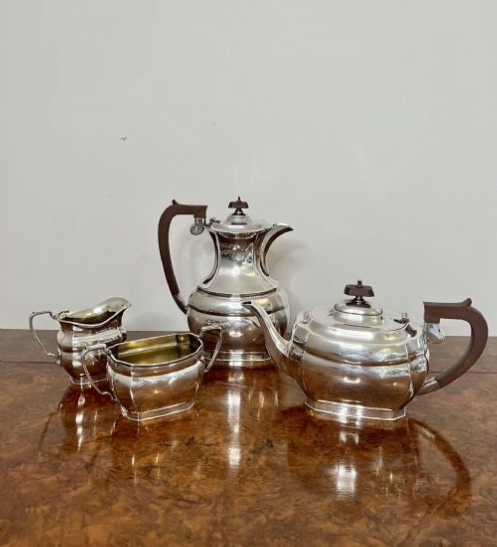 Antique Edwardian quality silver plated four piece tea set In Good Condition For Sale In Ipswich, GB