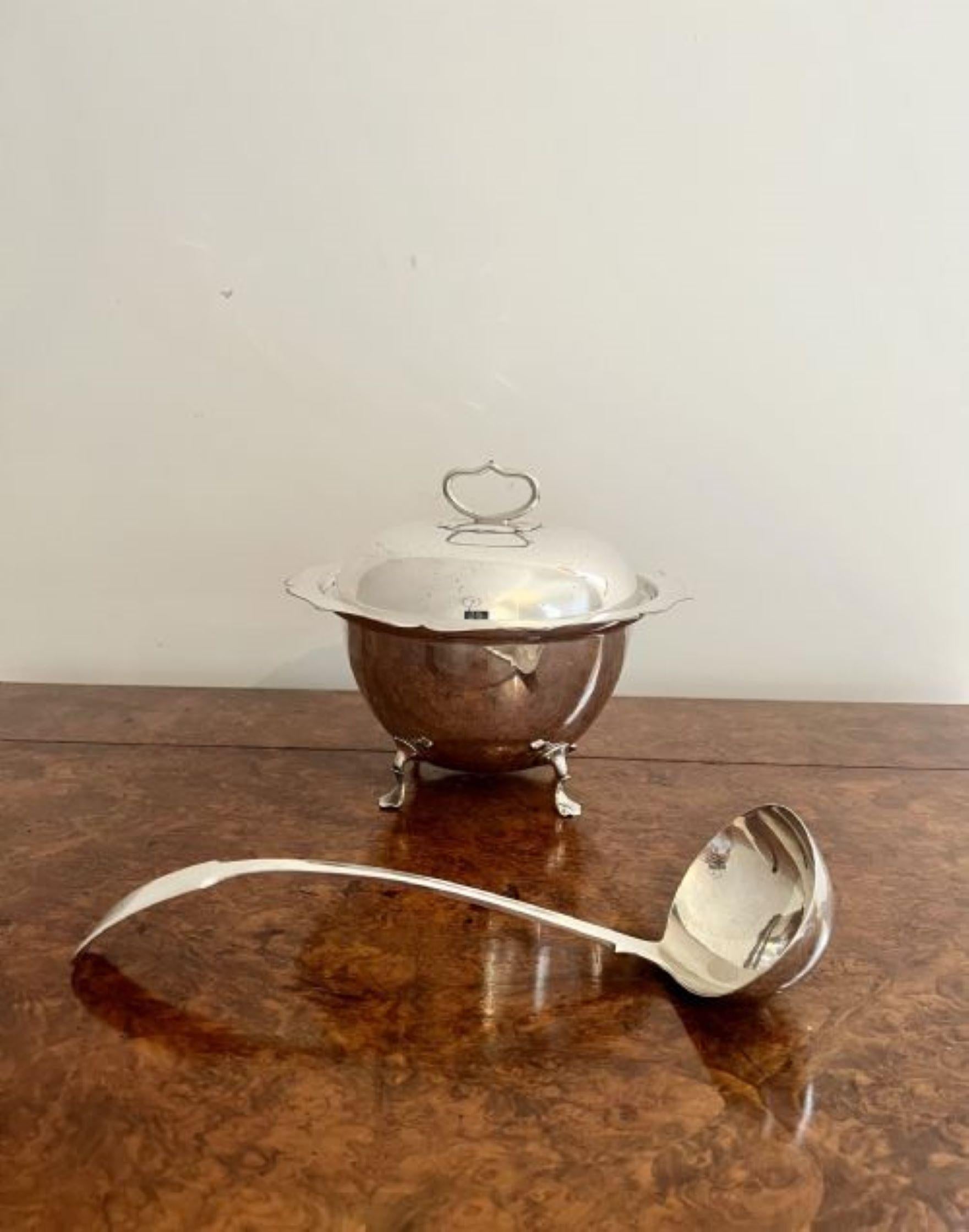 20th Century Antique Edwardian quality silver plated tureen by Mapping and Webb For Sale