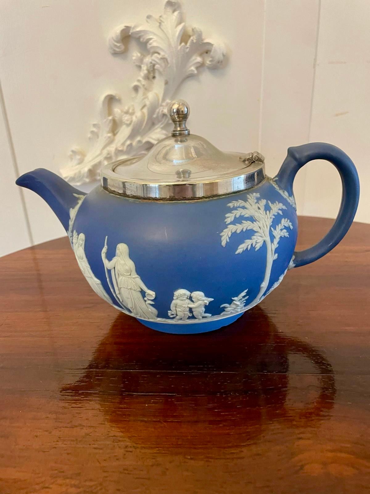English Antique Edwardian Quality Wedgwood Jasperware Teapot For Sale