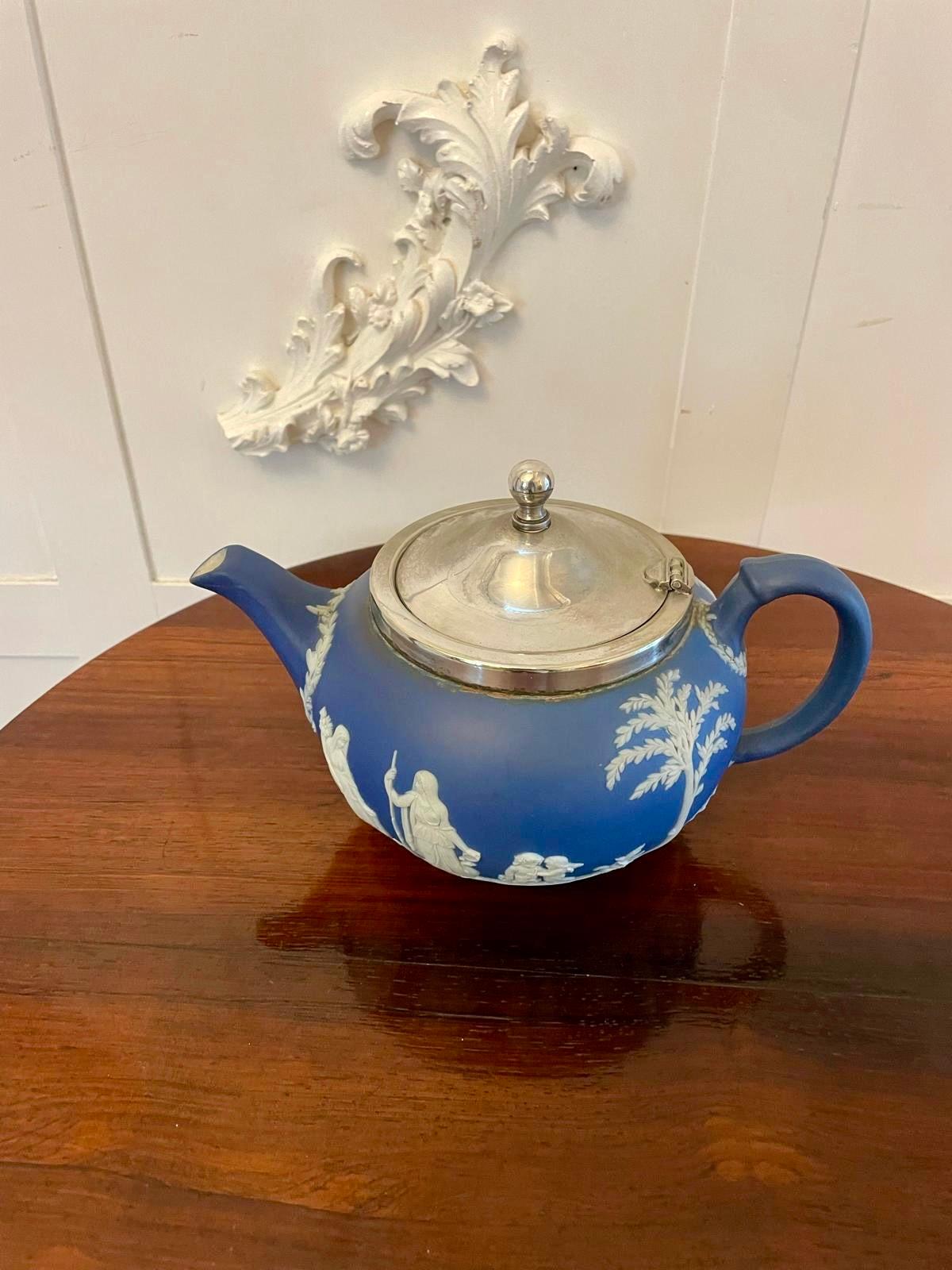 20th Century Antique Edwardian Quality Wedgwood Jasperware Teapot For Sale
