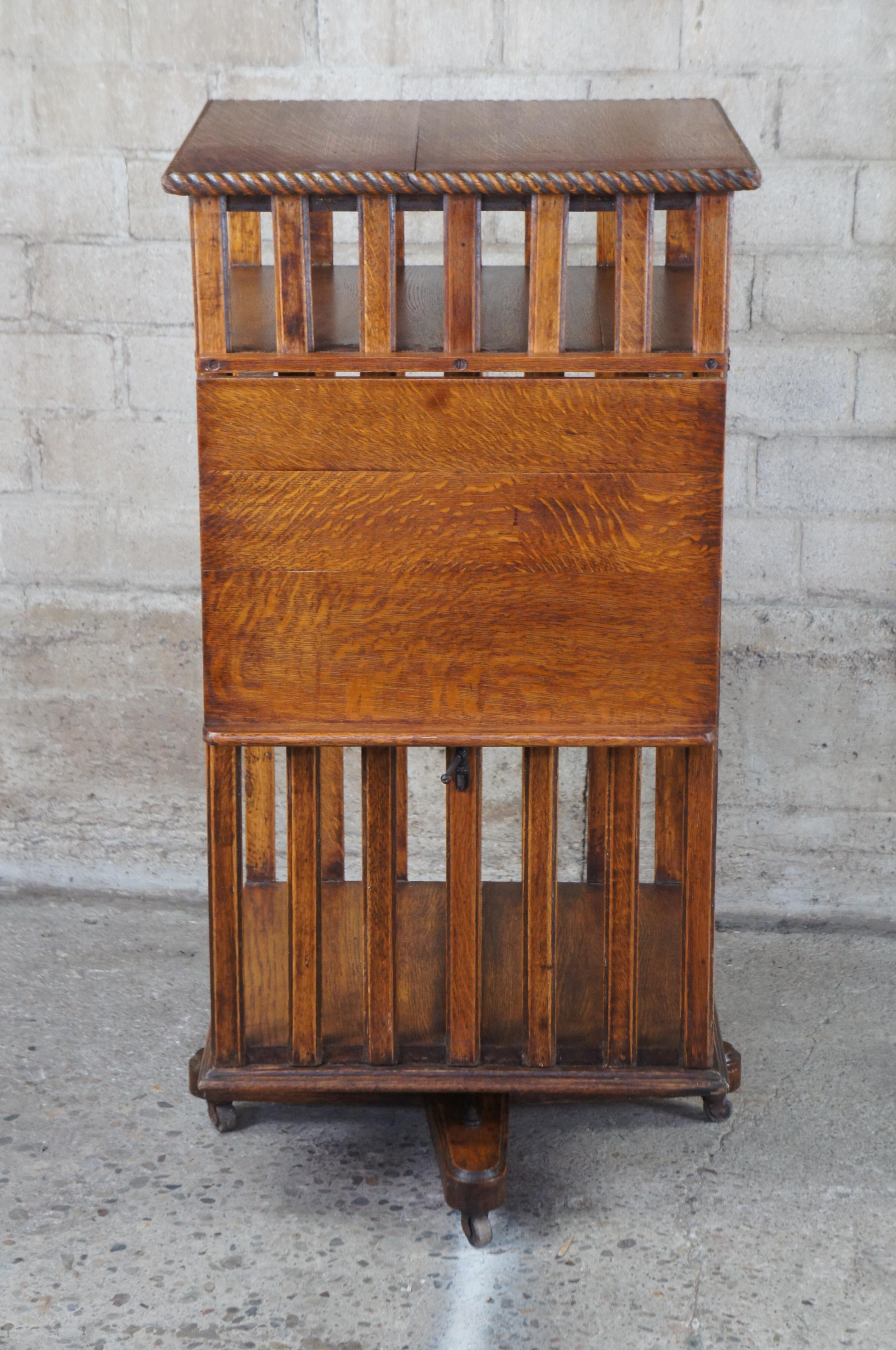Antique Edwardian Quartersawn Oak Revolving Library Bookcase Pedestal Stand In Good Condition In Dayton, OH