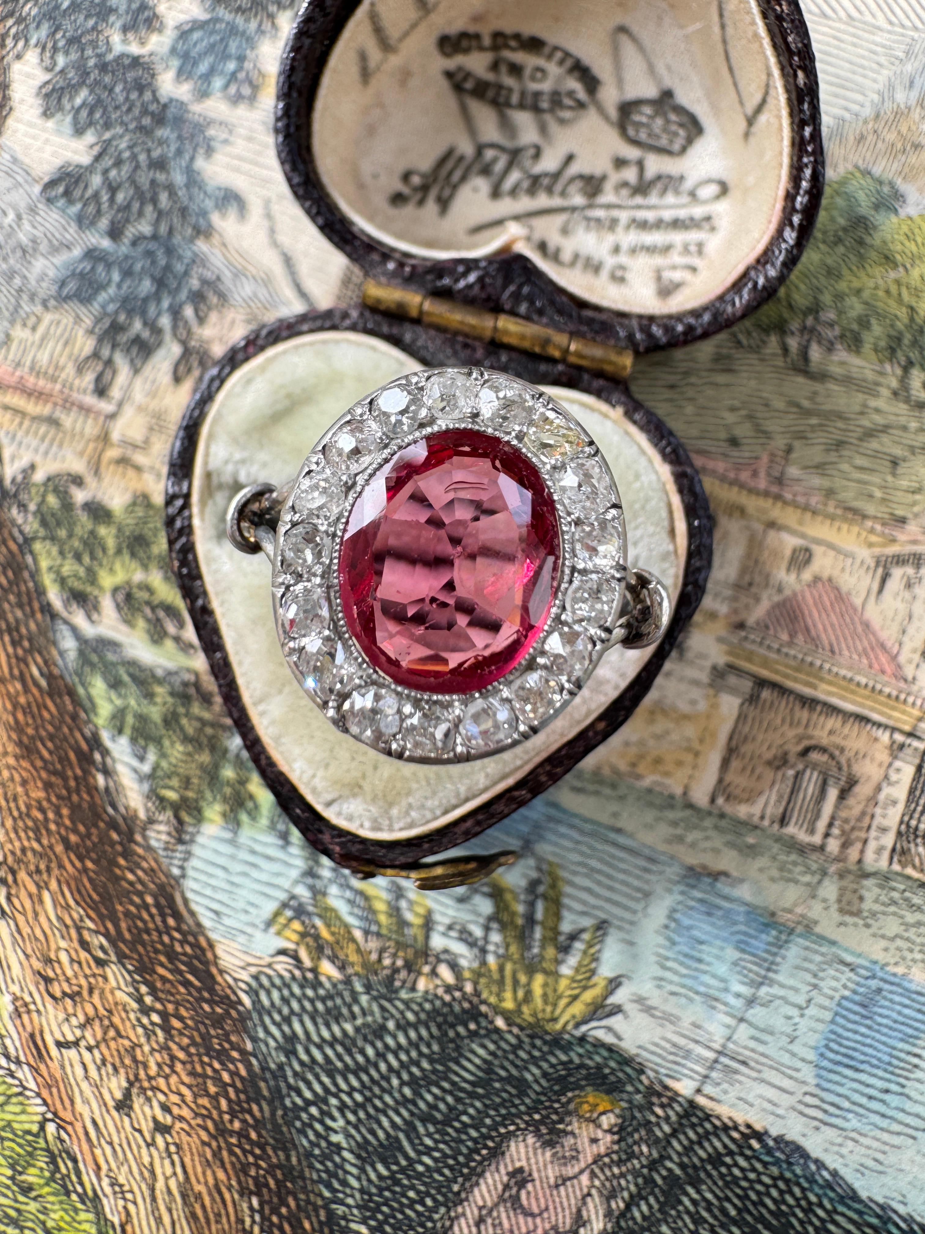 Anello antico edoardiano con spinello rosso e diamante a raggiera in vendita 1