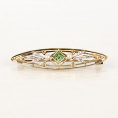 Antique Edwardian Reticulated Krementz 14 Karat Gold & Green Amethyst Brooch Pin