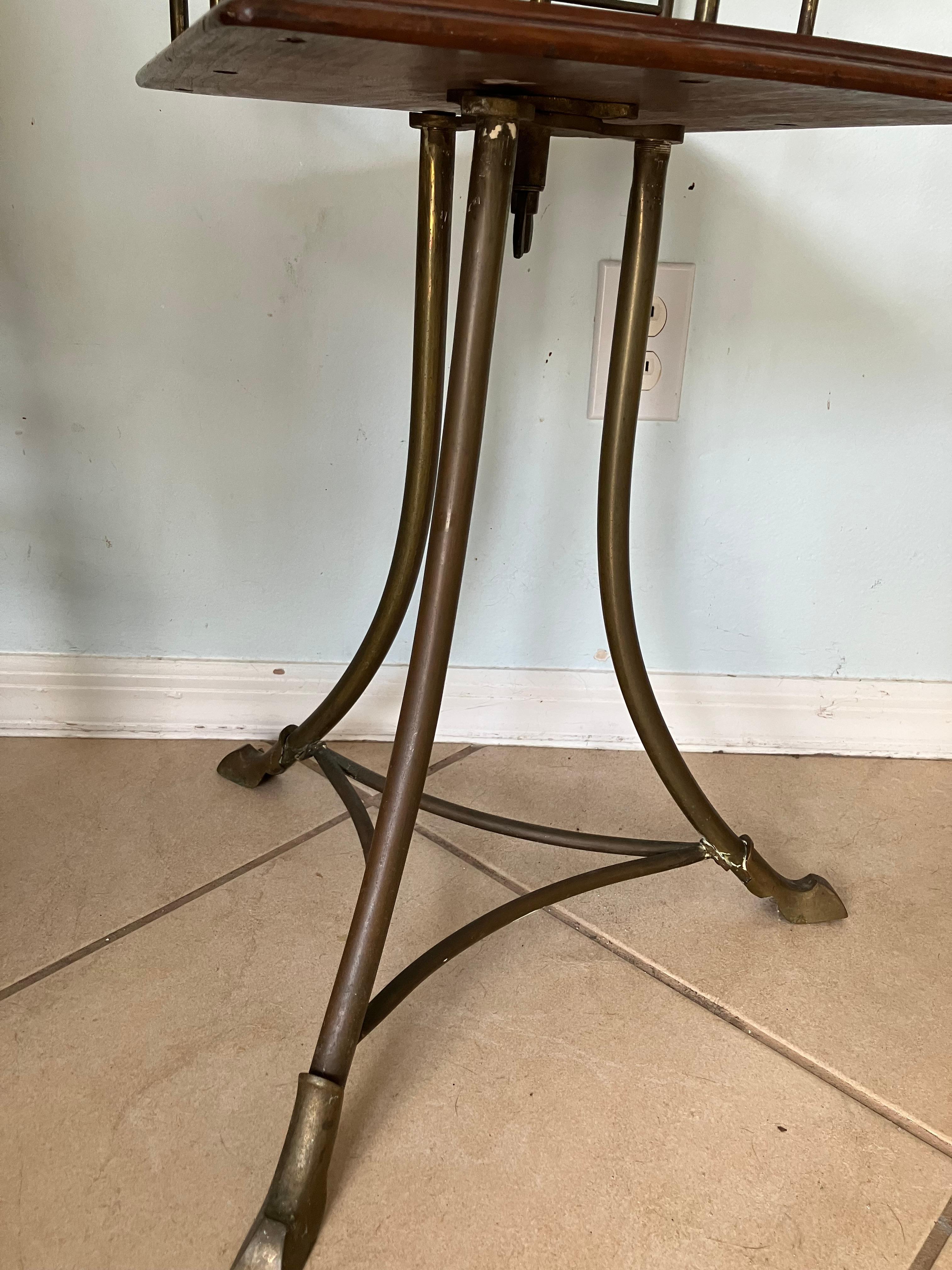 Europeo Antique Edwardian Revolving Bookstand in vendita