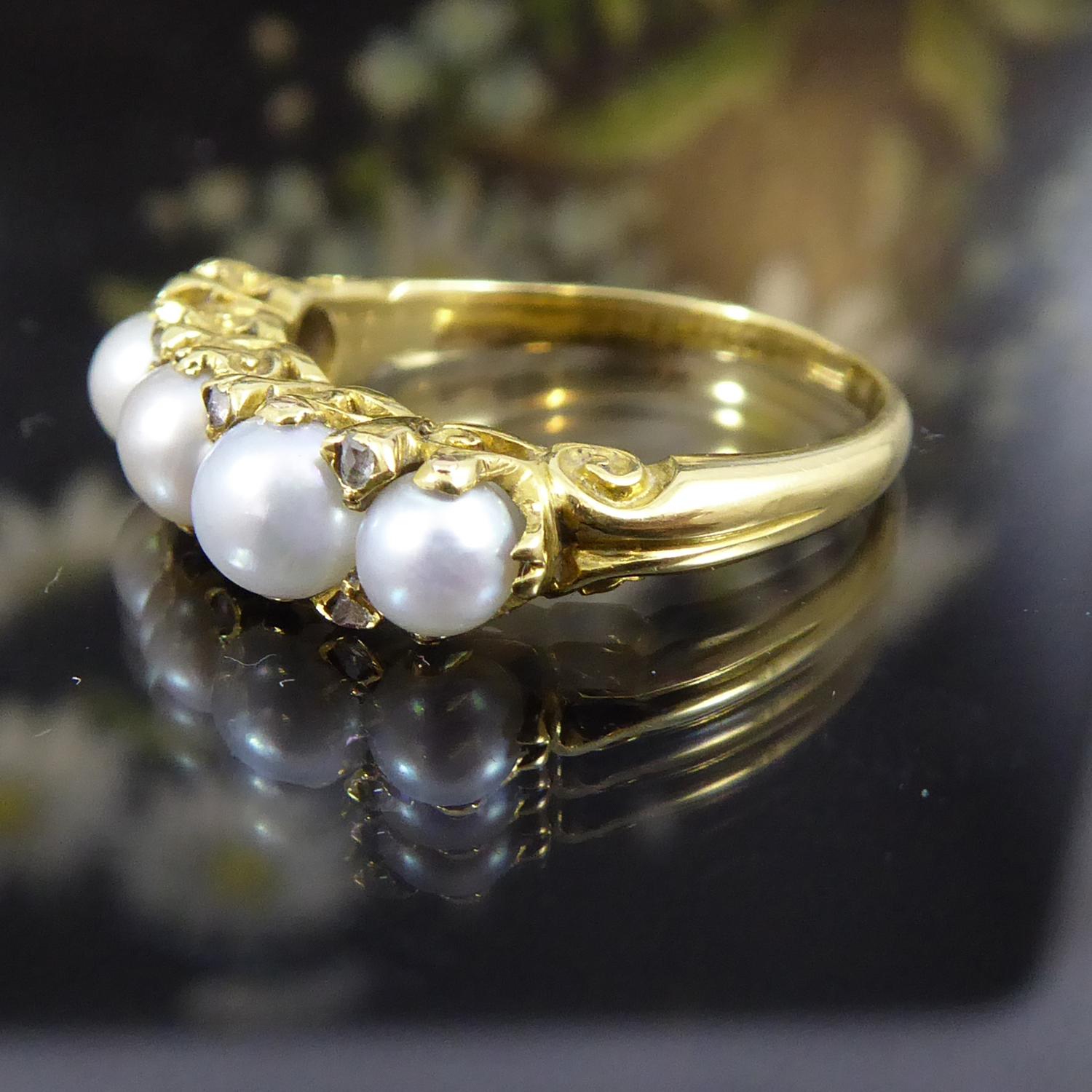 Women's Antique Edwardian Ring Set with Diamonds and White Pearls in Yellow Gold