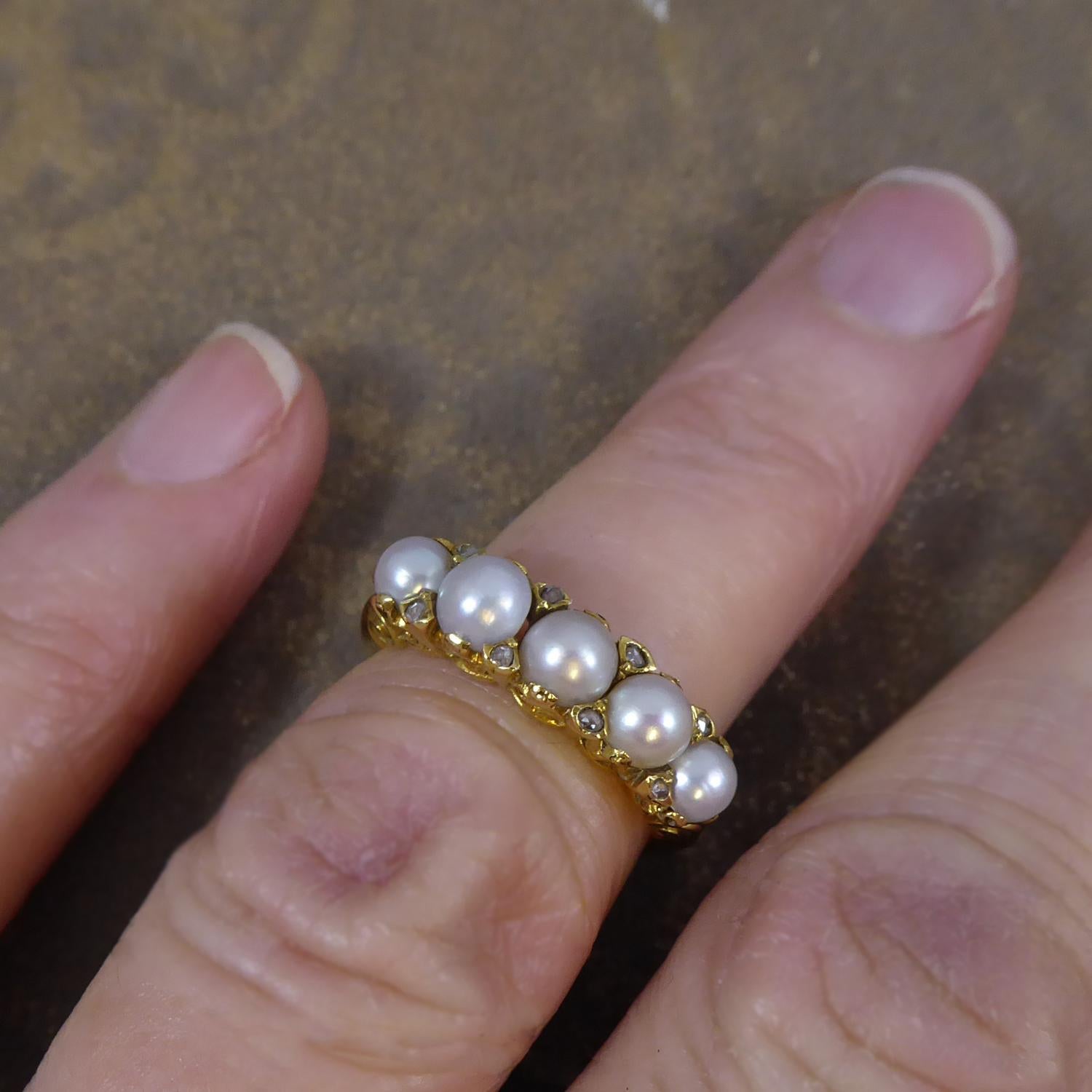 Antique Edwardian Ring Set with Diamonds and White Pearls in Yellow Gold 3