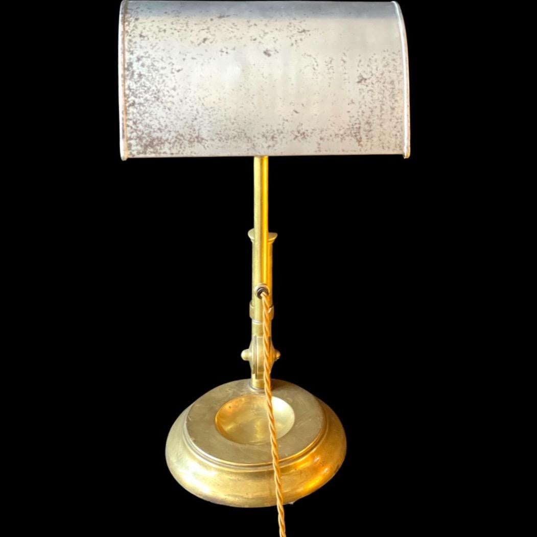 Early 20th Century Antique Edwardian Rise & Fall Bankers Desk Lamp. For Sale