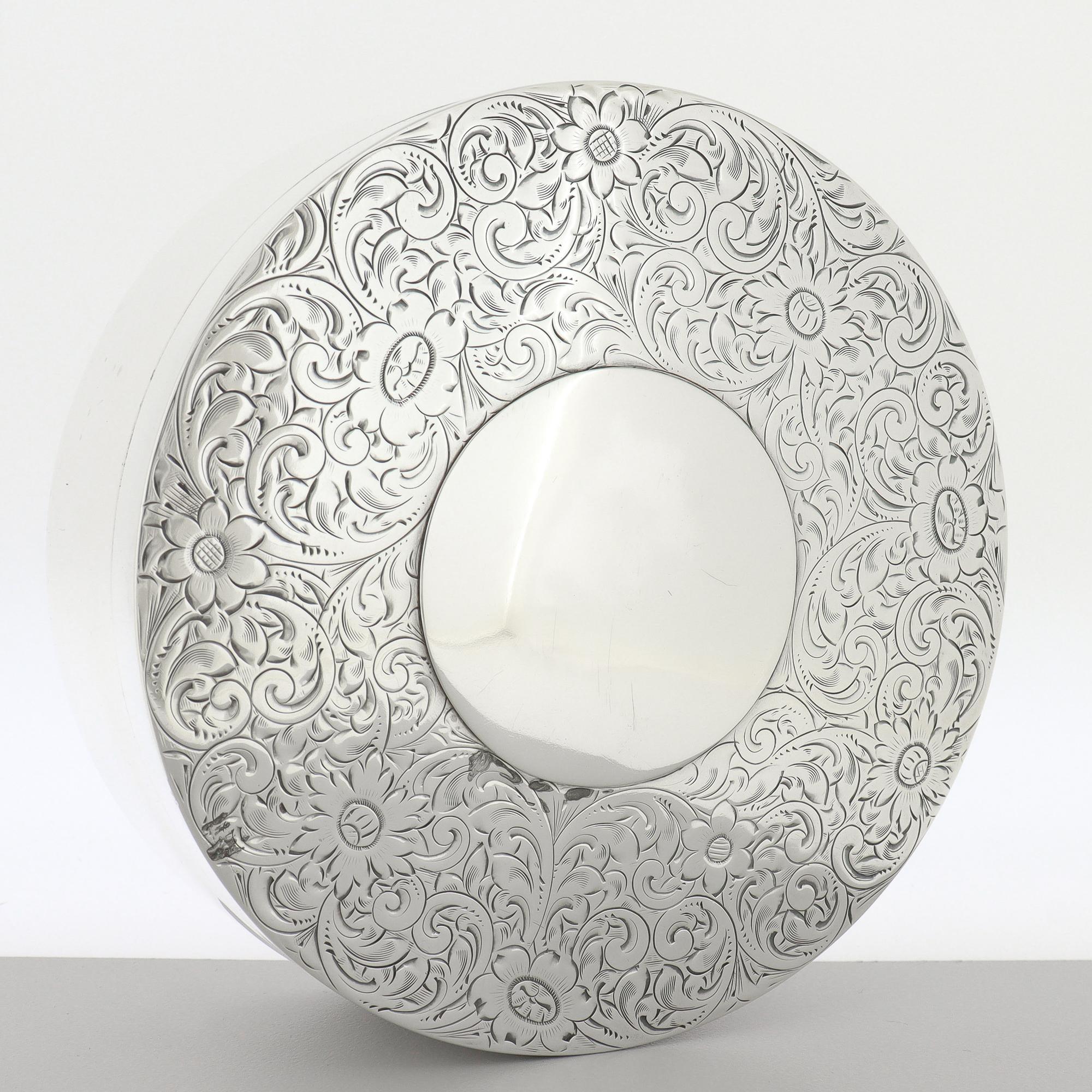 Antique Edwardian Round Sterling Silver Dresser Box by Shreve, Crump, & Low For Sale 5