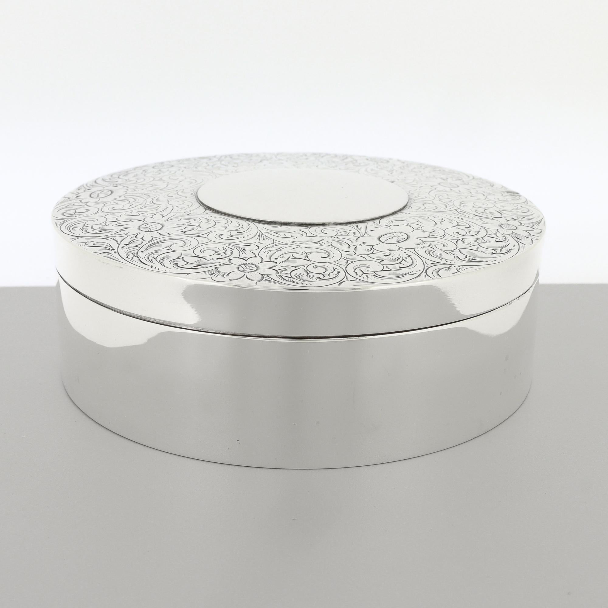 20th Century Antique Edwardian Round Sterling Silver Dresser Box by Shreve, Crump, & Low For Sale
