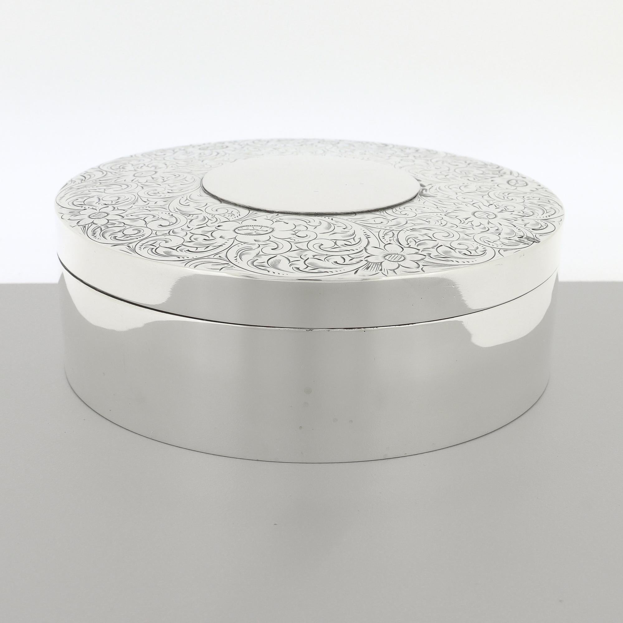 Antique Edwardian Round Sterling Silver Dresser Box by Shreve, Crump, & Low For Sale 1