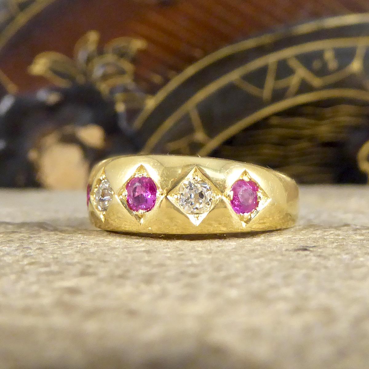 Women's or Men's Antique Edwardian Ruby and Diamond Five Stone Ring in 18ct Yellow Gold