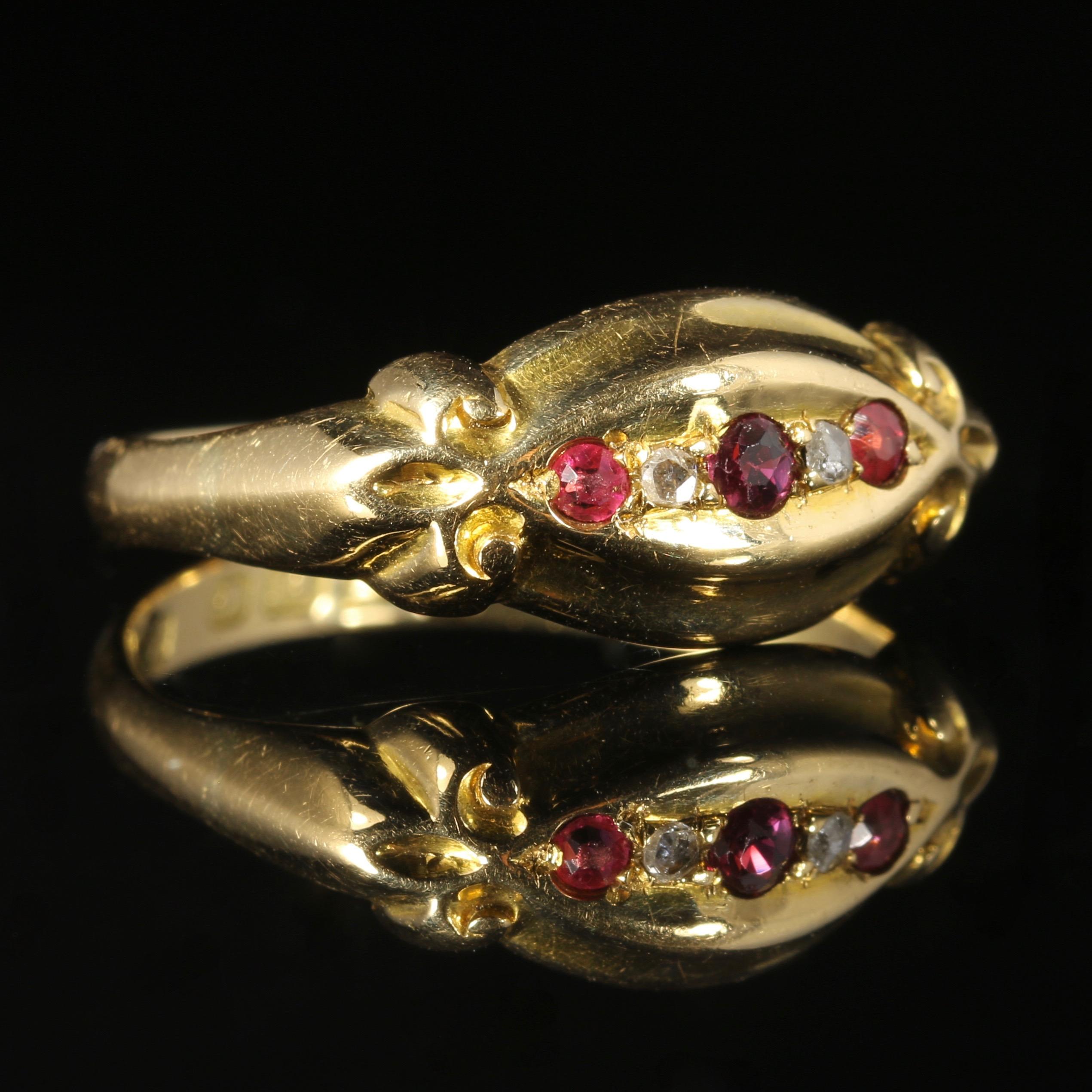 Antique Edwardian Ruby Diamond Trilogy Ring Dated 1909 Chester In Excellent Condition For Sale In Lancaster, Lancashire