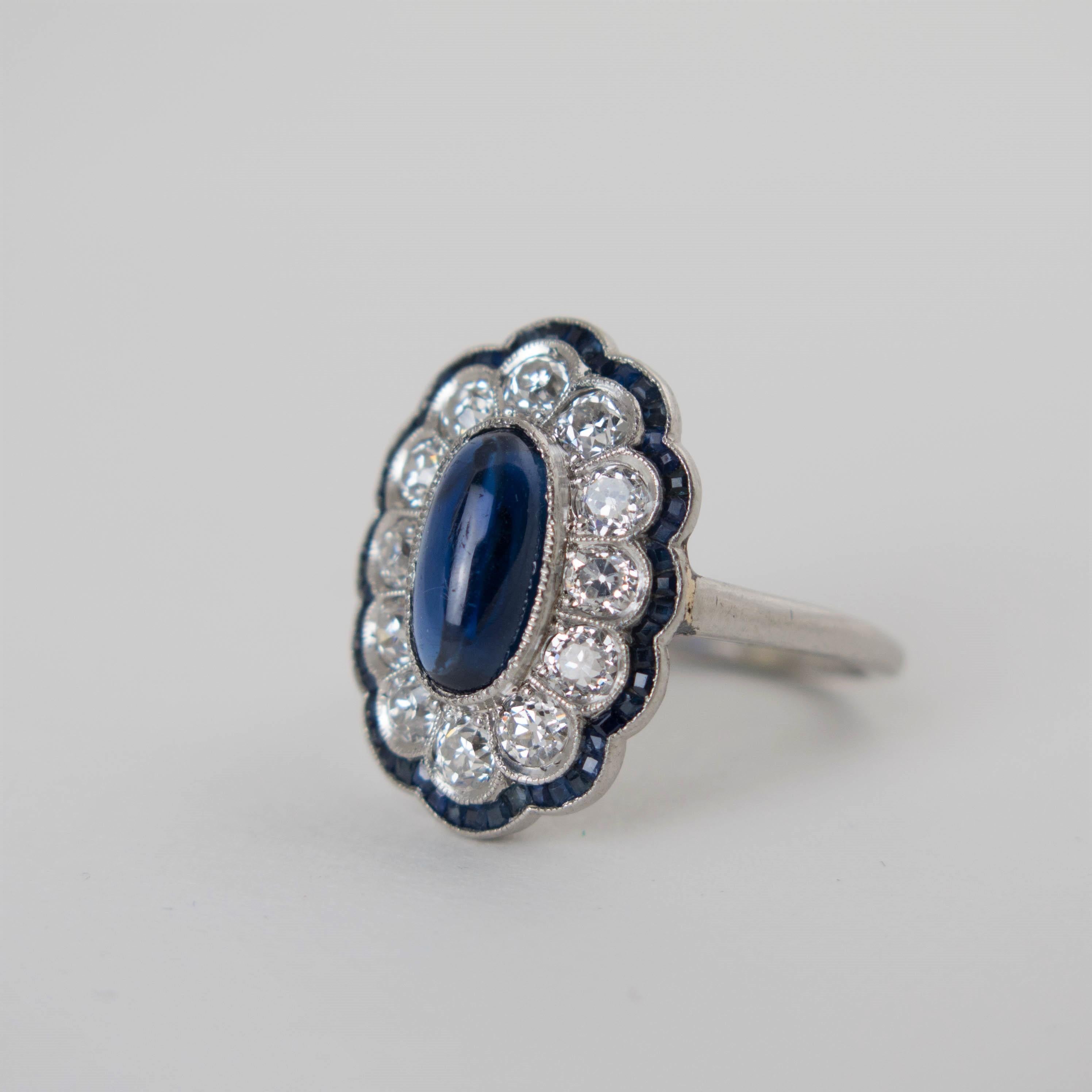 Antique Edwardian Sapphire and Diamond Platinum Engagement Ring In Good Condition In Austin, TX
