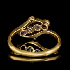 Antique Edwardian Sapphire Diamond 18 Carat Gold Platinum circa 1910 Twist Ring