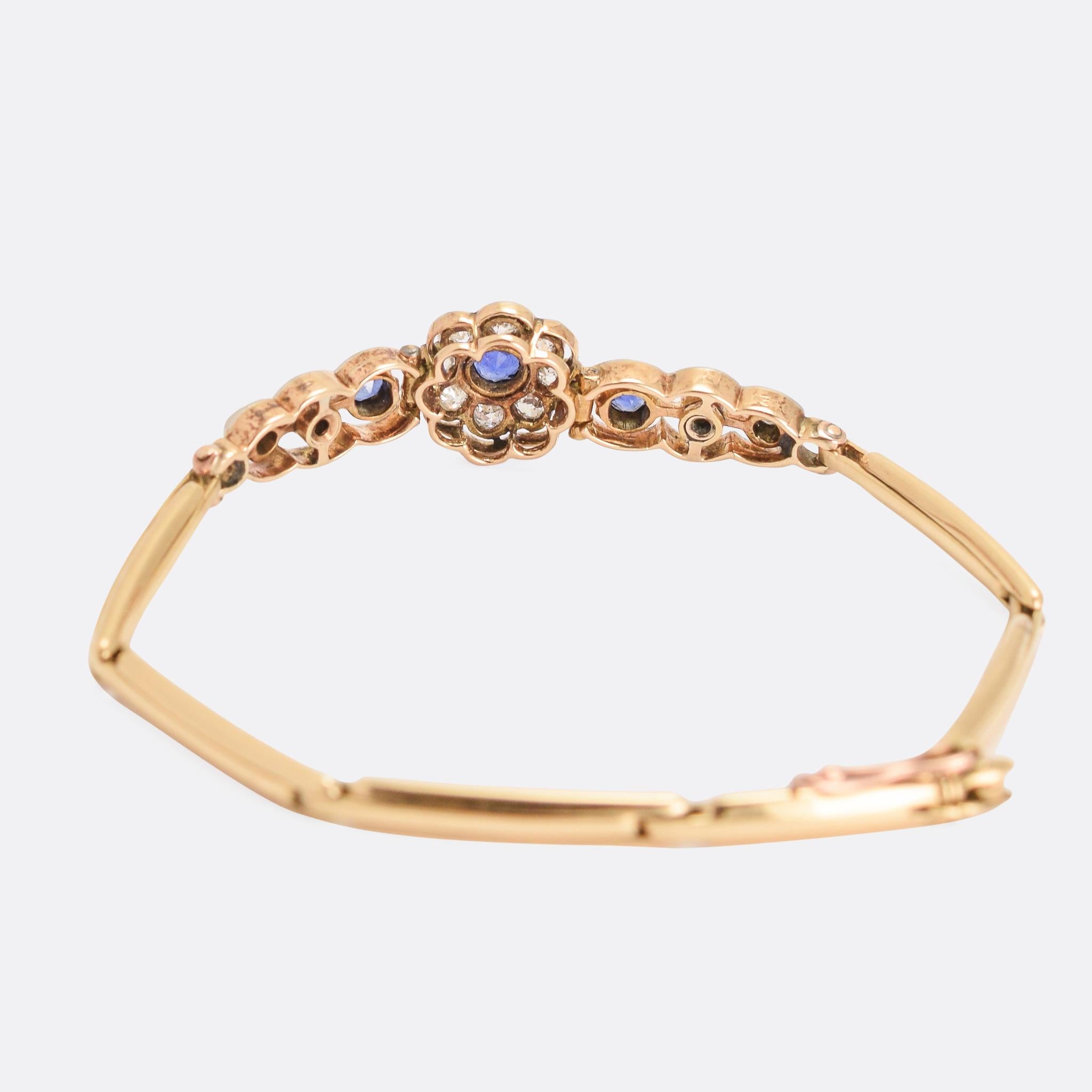 Antique Edwardian Sapphire Diamond Daisy Bracelet In Excellent Condition In Sale, Cheshire