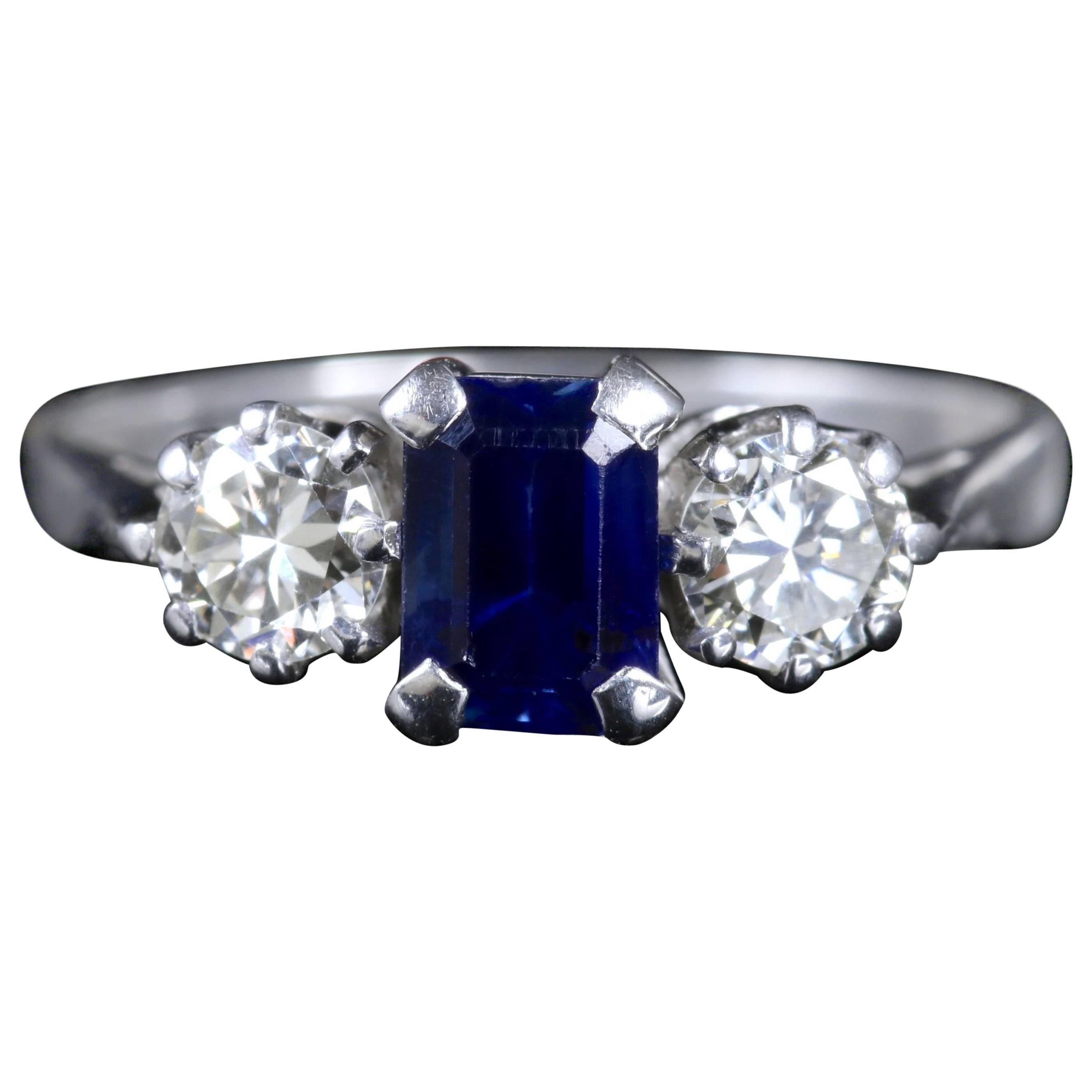 Antique Edwardian Sapphire Diamond Ring 18 Carat Trilogy Ring, circa 1915 For Sale